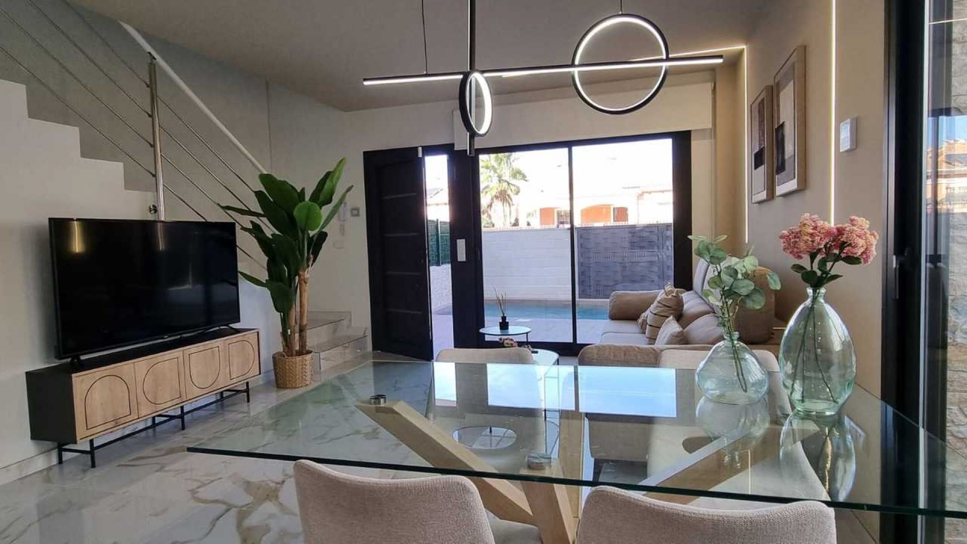 Resale - Freistehende Villa -
Los Montesinos