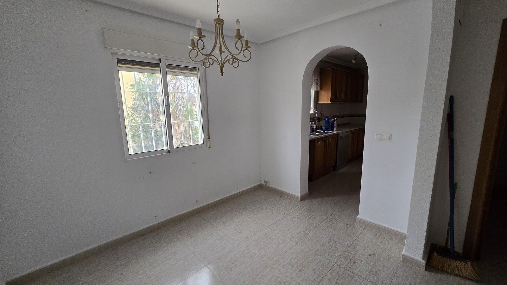 Resale - Freistehende Villa -
Monforte del Cid