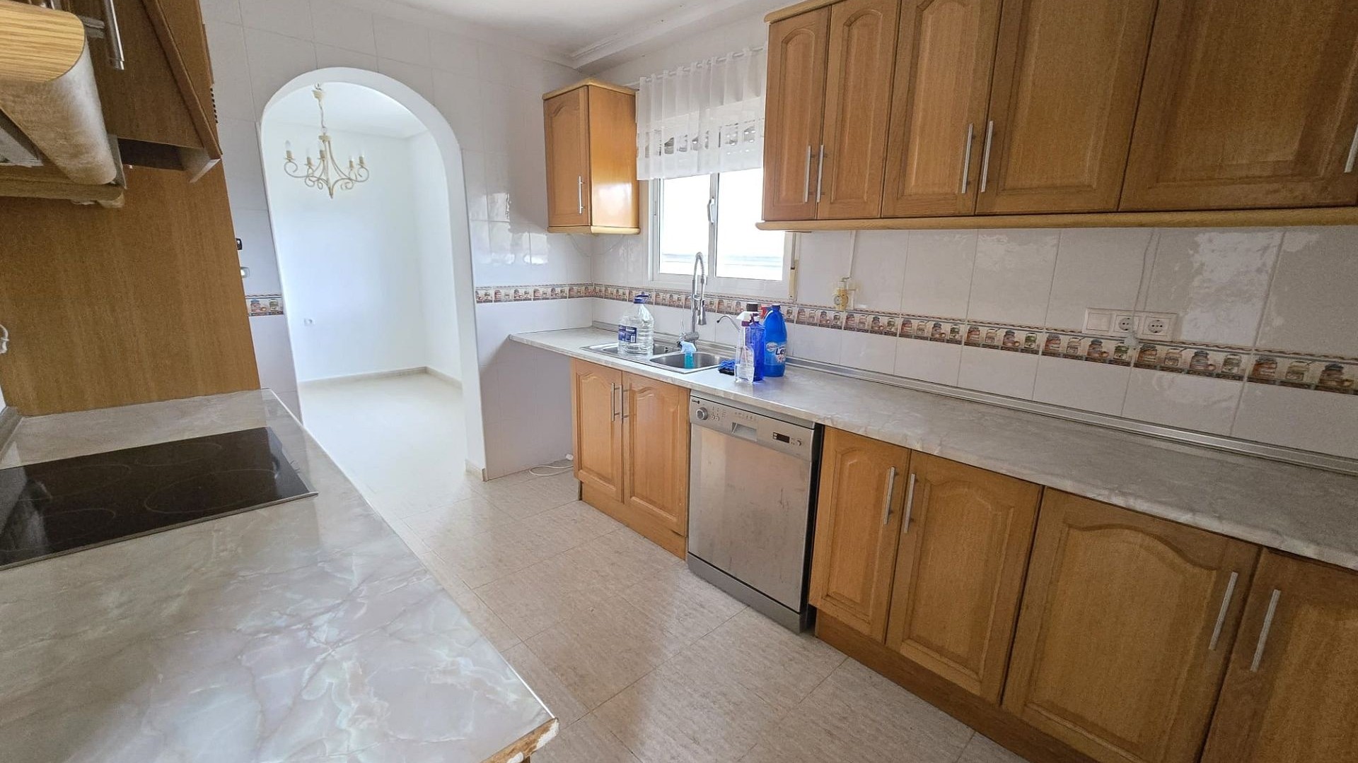 Resale - Freistehende Villa -
Monforte del Cid