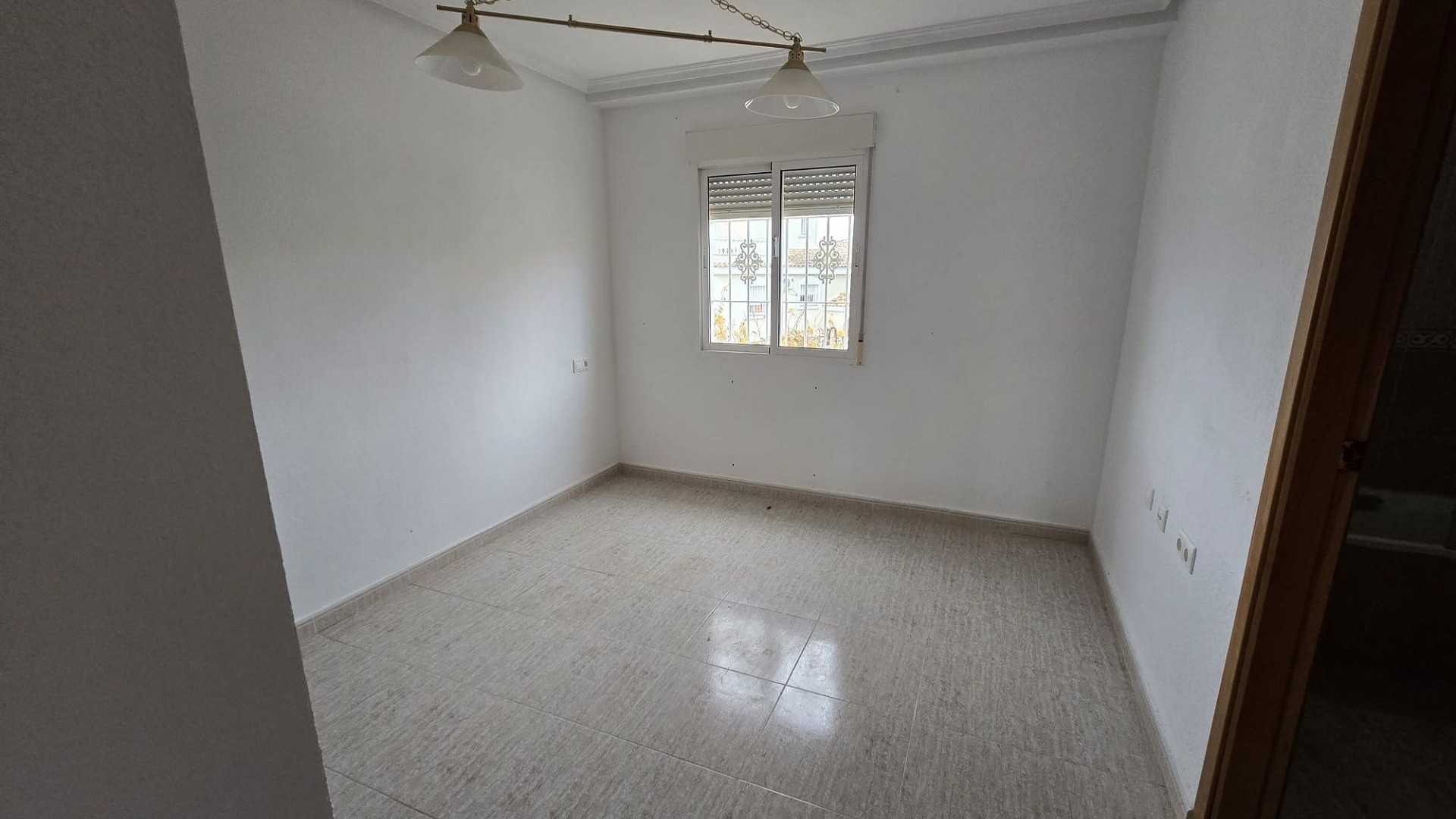 Resale - Freistehende Villa -
Monforte del Cid