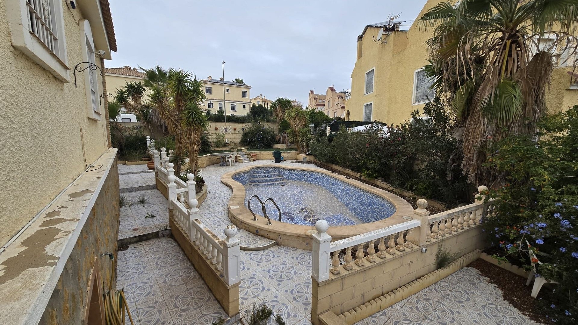 Resale - Freistehende Villa -
Monforte del Cid