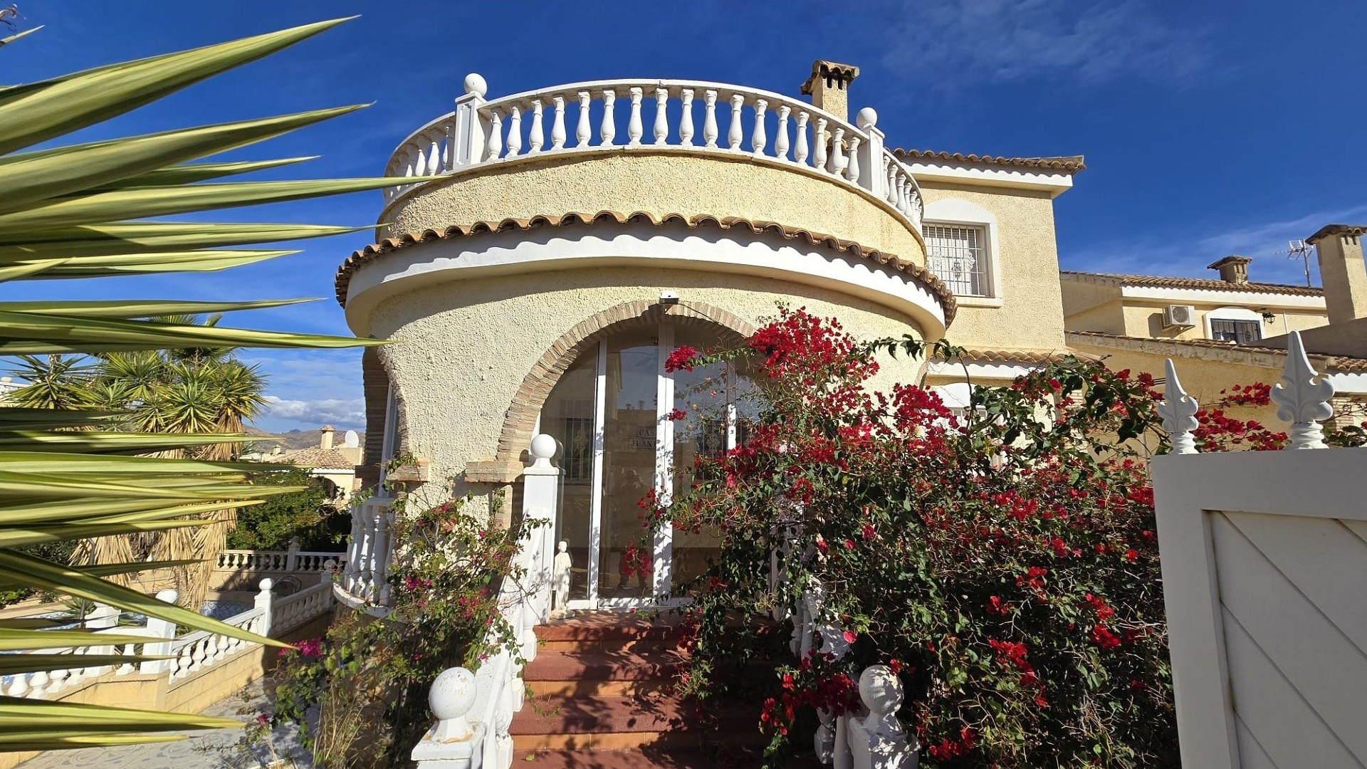 Resale - Freistehende Villa -
Monforte del Cid