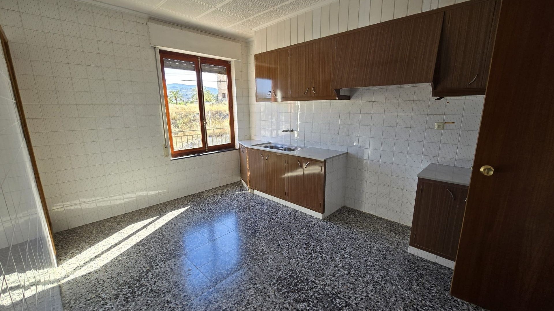 Resale - Freistehende Villa -
Monóvar