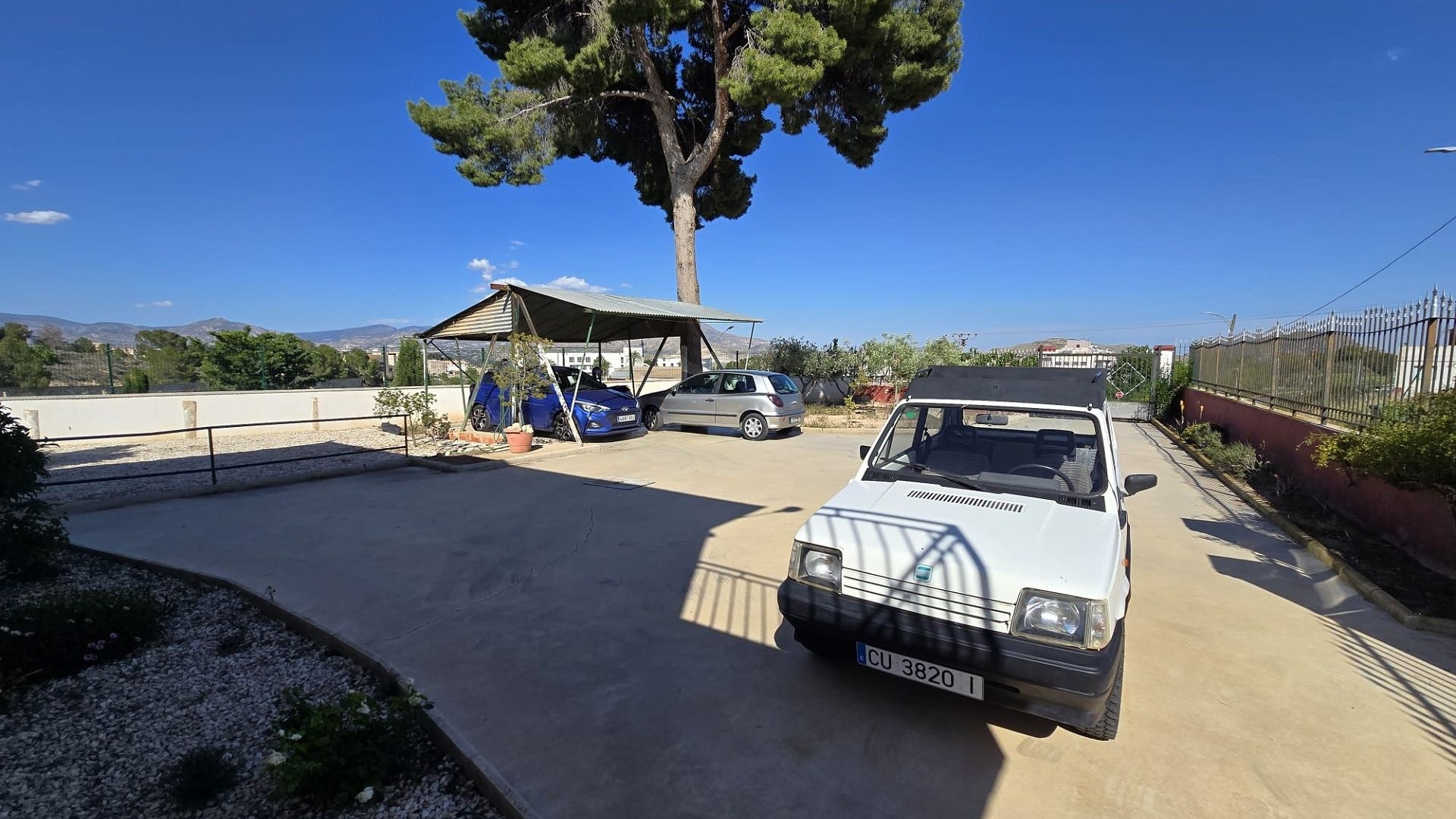 Resale - Freistehende Villa -
Monóvar