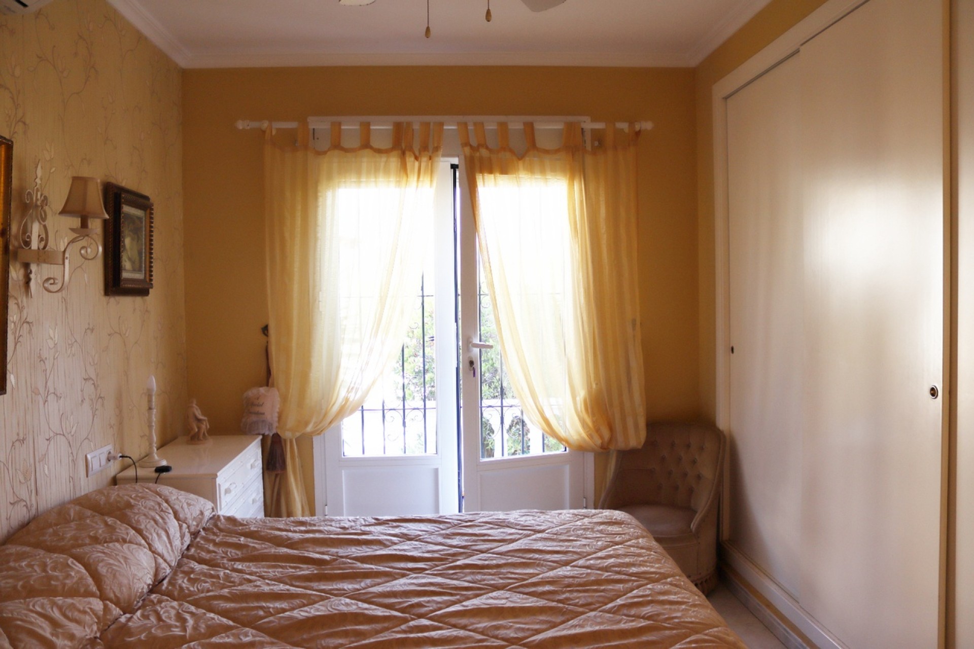 Resale - Freistehende Villa -
Murla - Inland