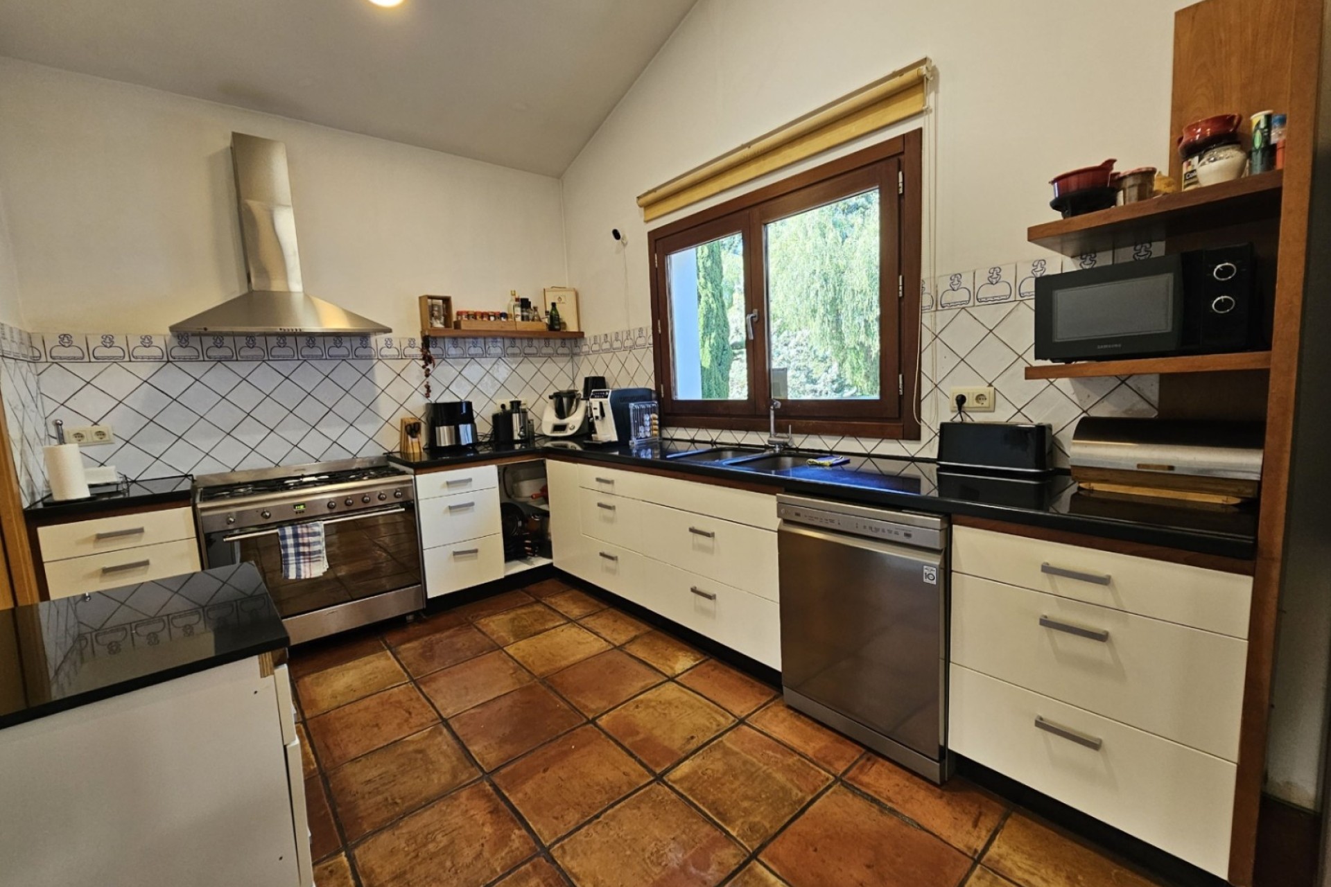 Resale - Freistehende Villa -
Ondara - Inland