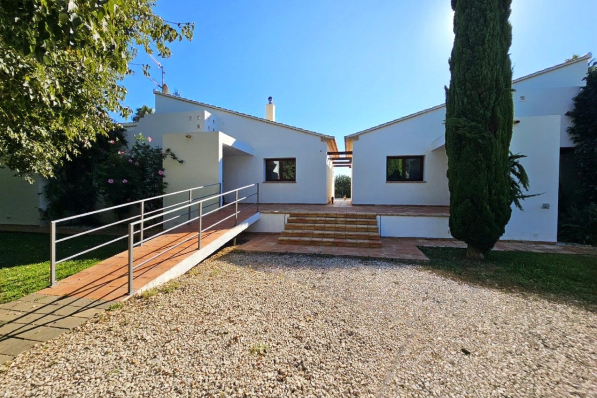 Resale - Freistehende Villa -
Ondara - Inland