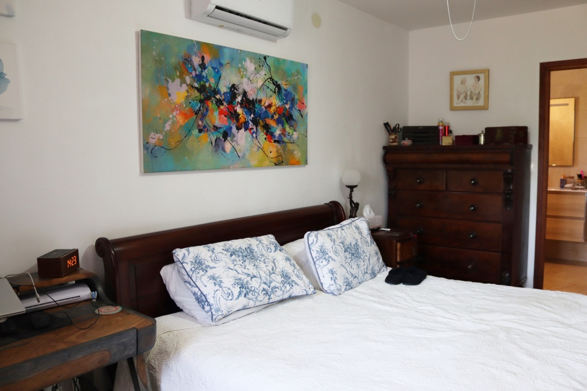 Resale - Freistehende Villa -
Orba - Inland