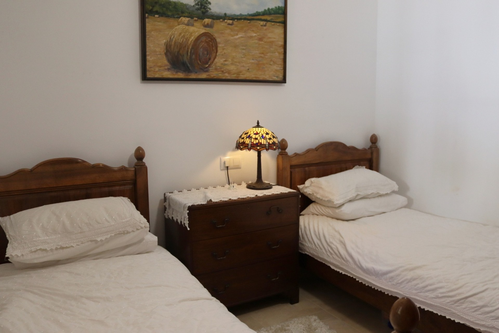 Resale - Freistehende Villa -
Orba - Inland