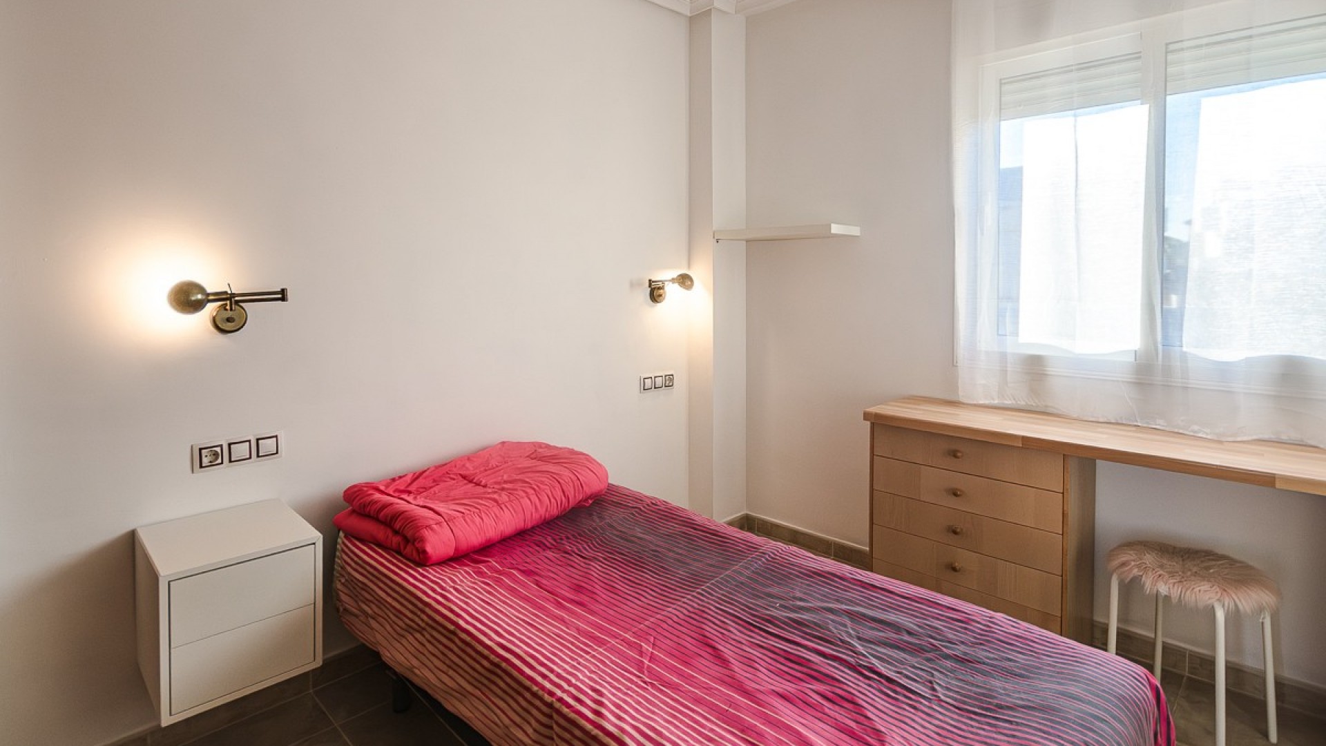 Resale - Freistehende Villa -
Orihuela - Benferri