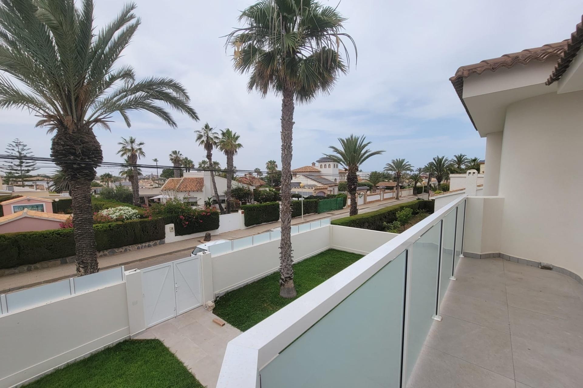 Resale - Freistehende Villa -
Orihuela Costa - Cabo Roig
