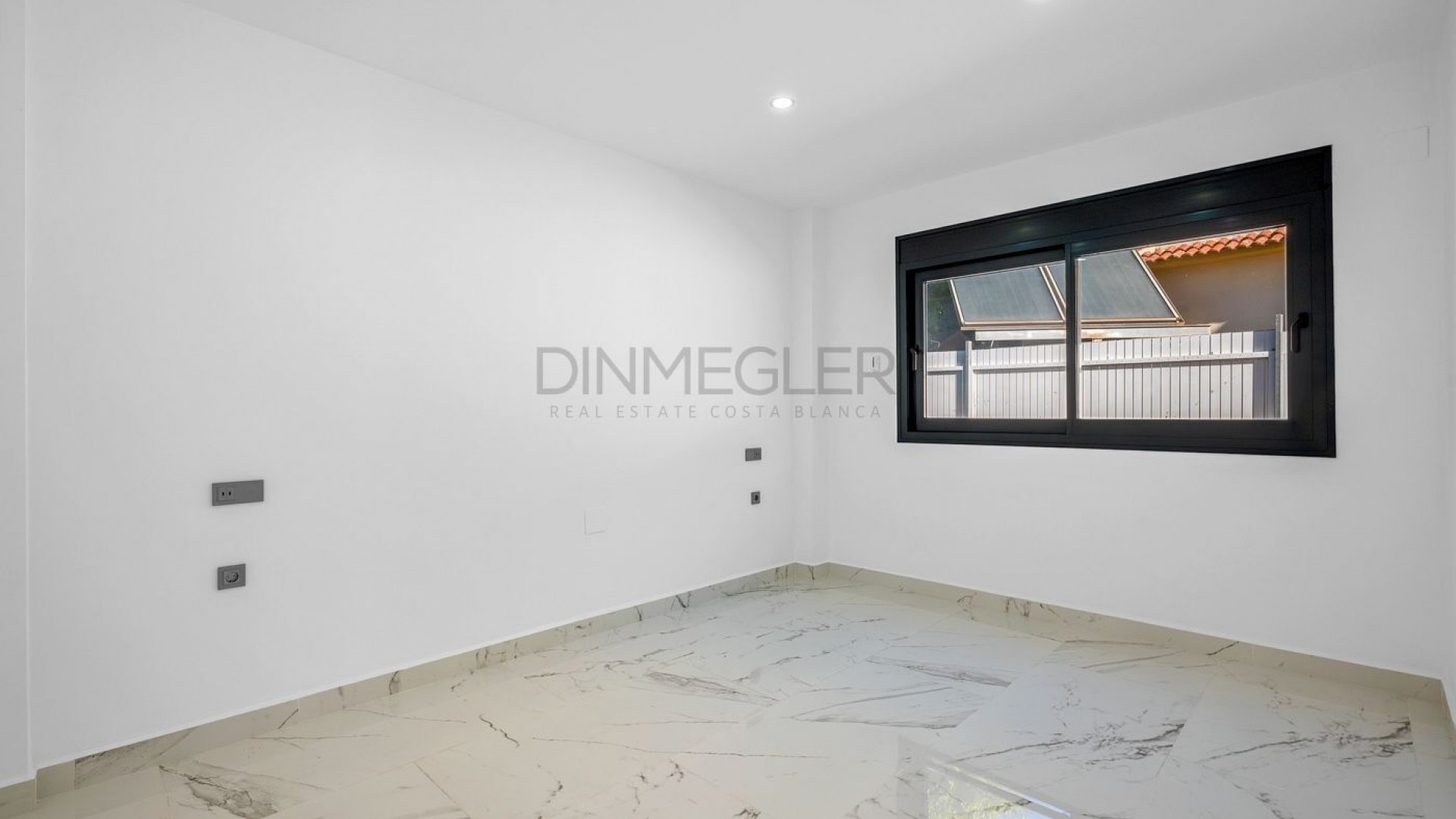 Resale - Freistehende Villa -
Orihuela Costa - Campoamor