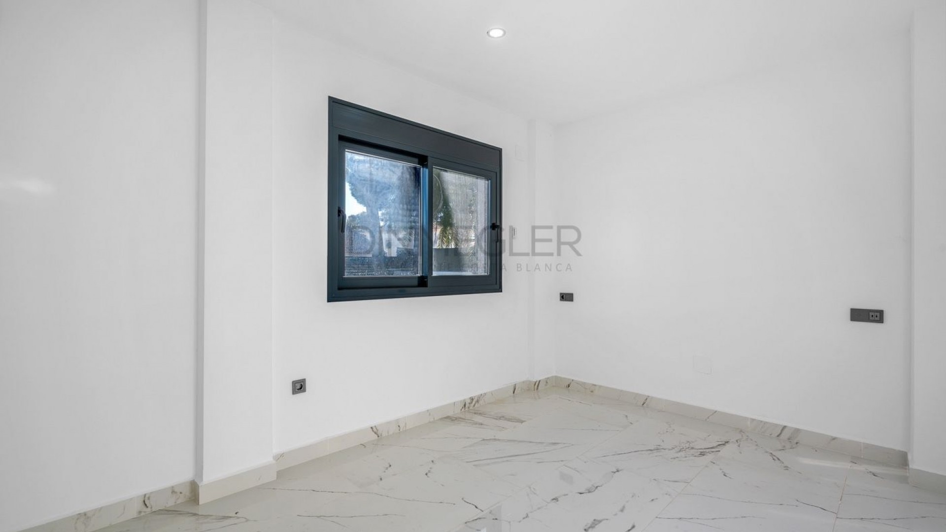 Resale - Freistehende Villa -
Orihuela Costa - Campoamor