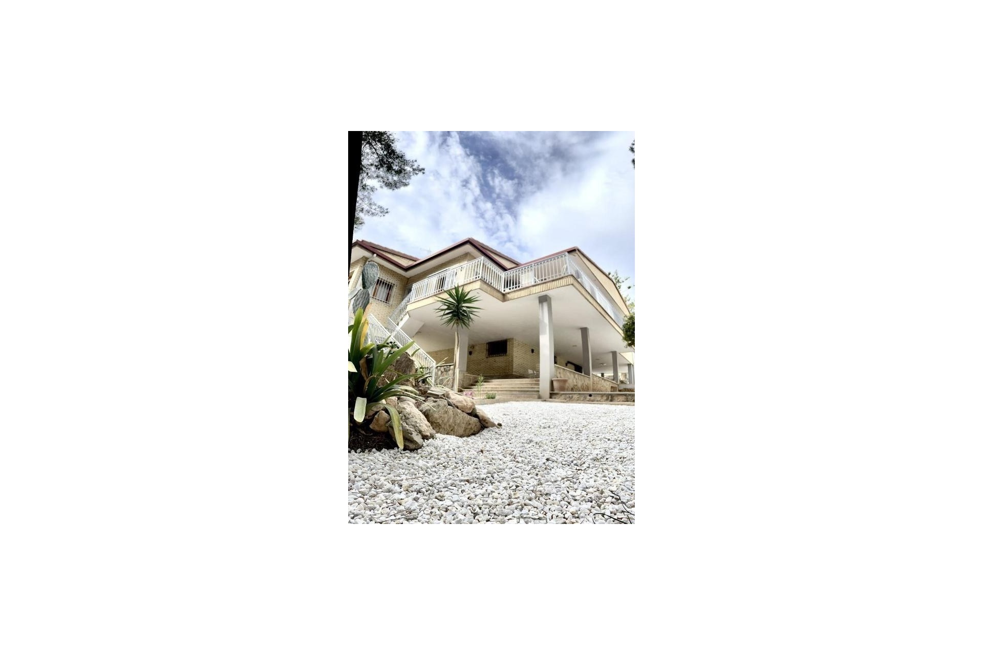 Resale - Freistehende Villa -
Orihuela Costa - Campoamor