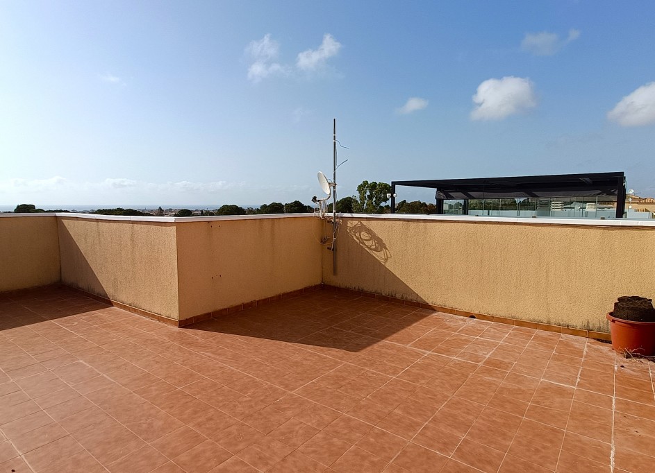 Resale - Freistehende Villa -
Orihuela Costa - Castillo de Don Juan