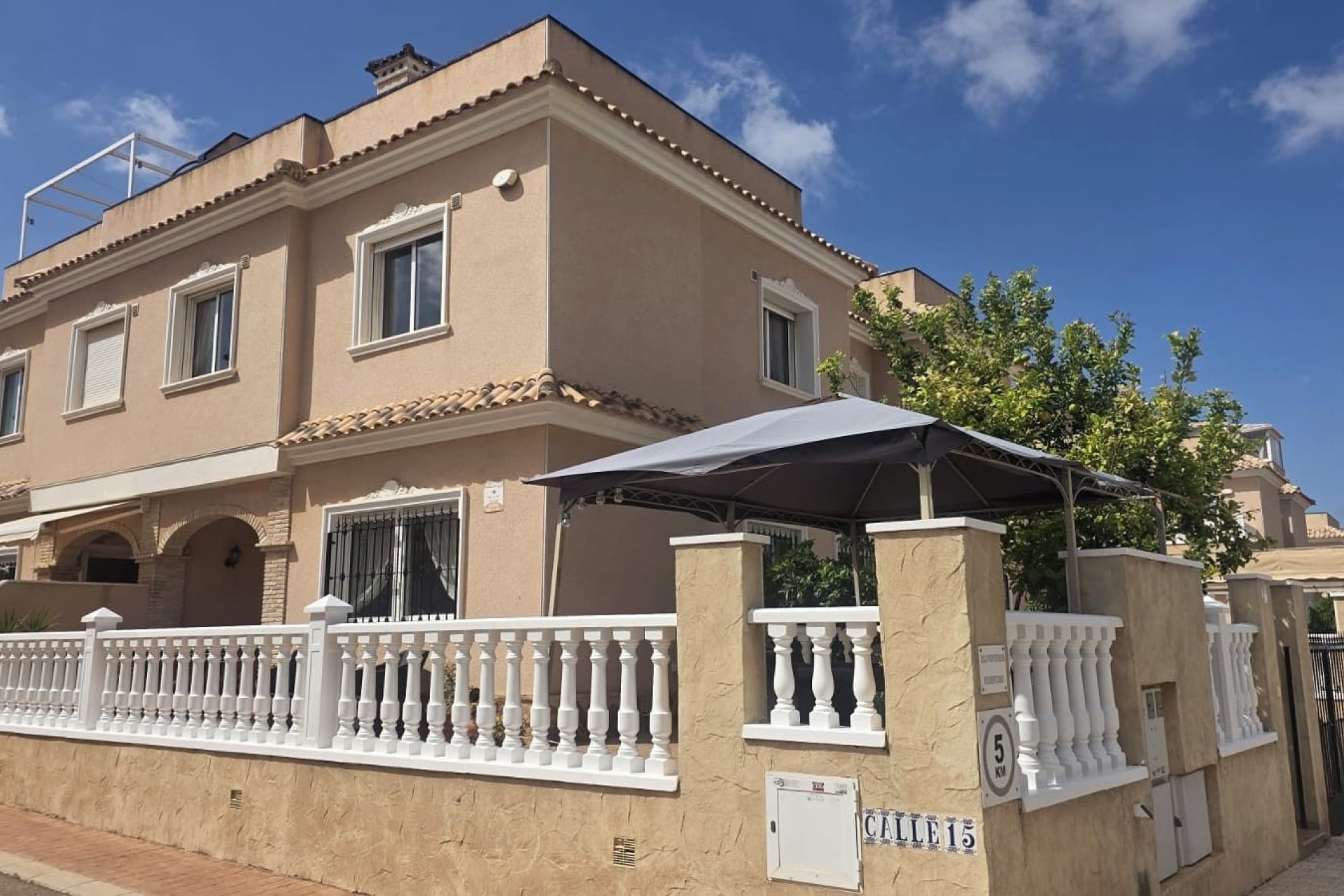Resale - Freistehende Villa -
Orihuela Costa - Costa Blanca