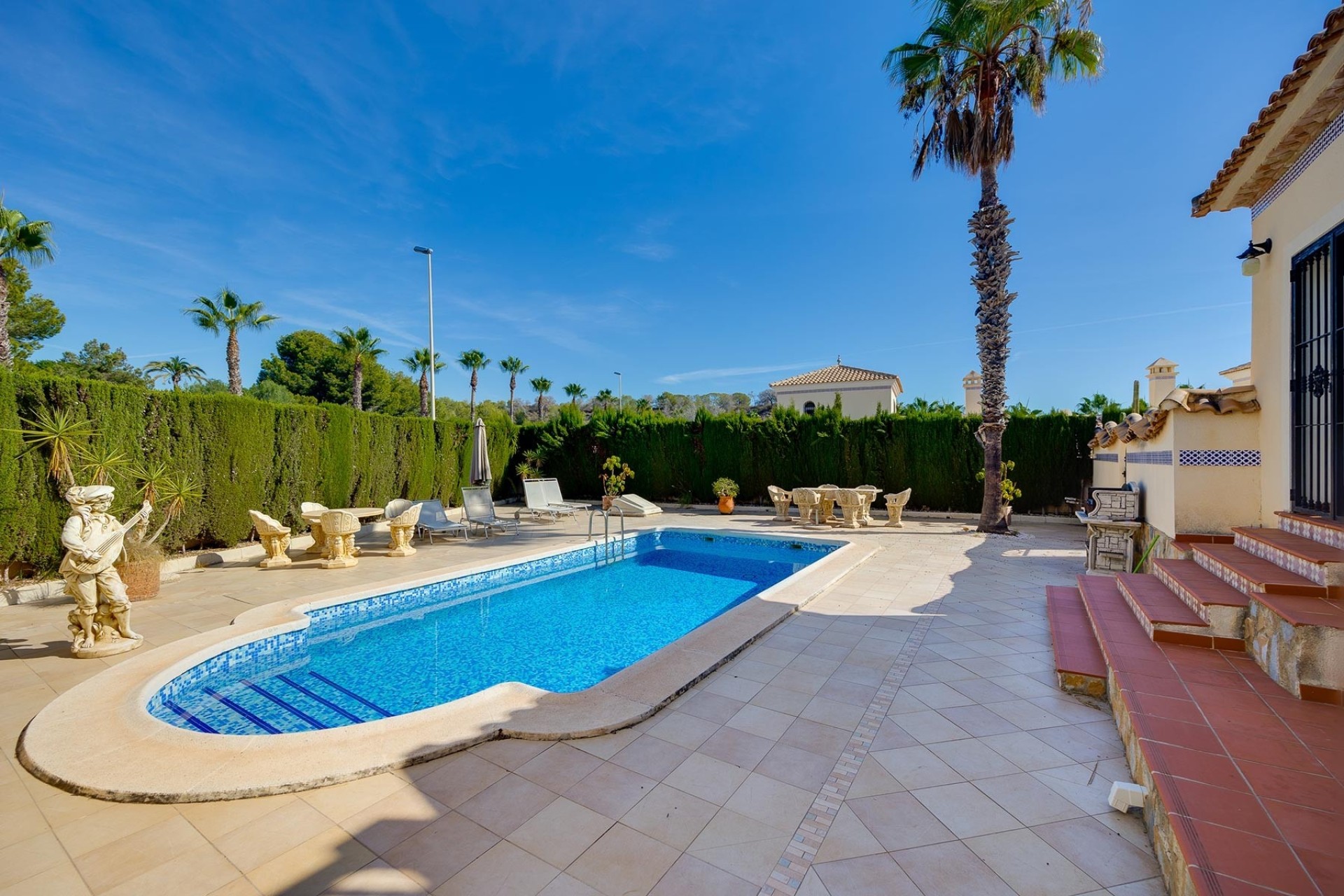 Resale - Freistehende Villa -
Orihuela Costa - Costa Blanca