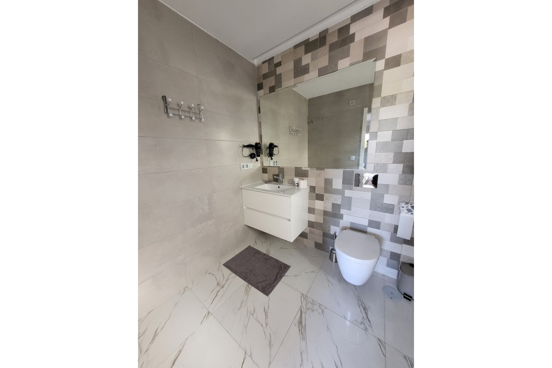 Resale - Freistehende Villa -
Orihuela Costa - Costa Blanca
