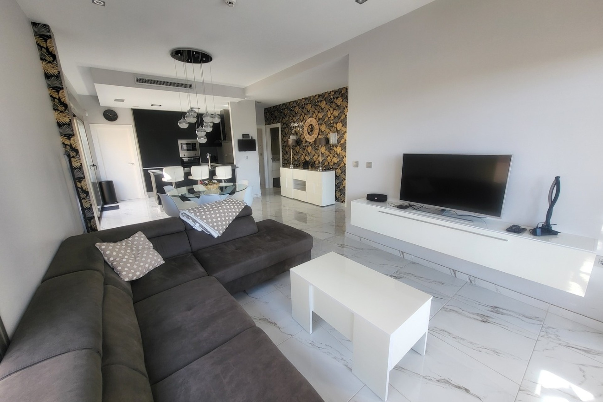 Resale - Freistehende Villa -
Orihuela Costa - Costa Blanca