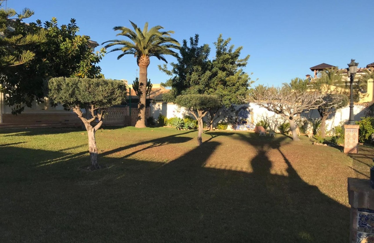 Resale - Freistehende Villa -
Orihuela Costa - Costa Blanca