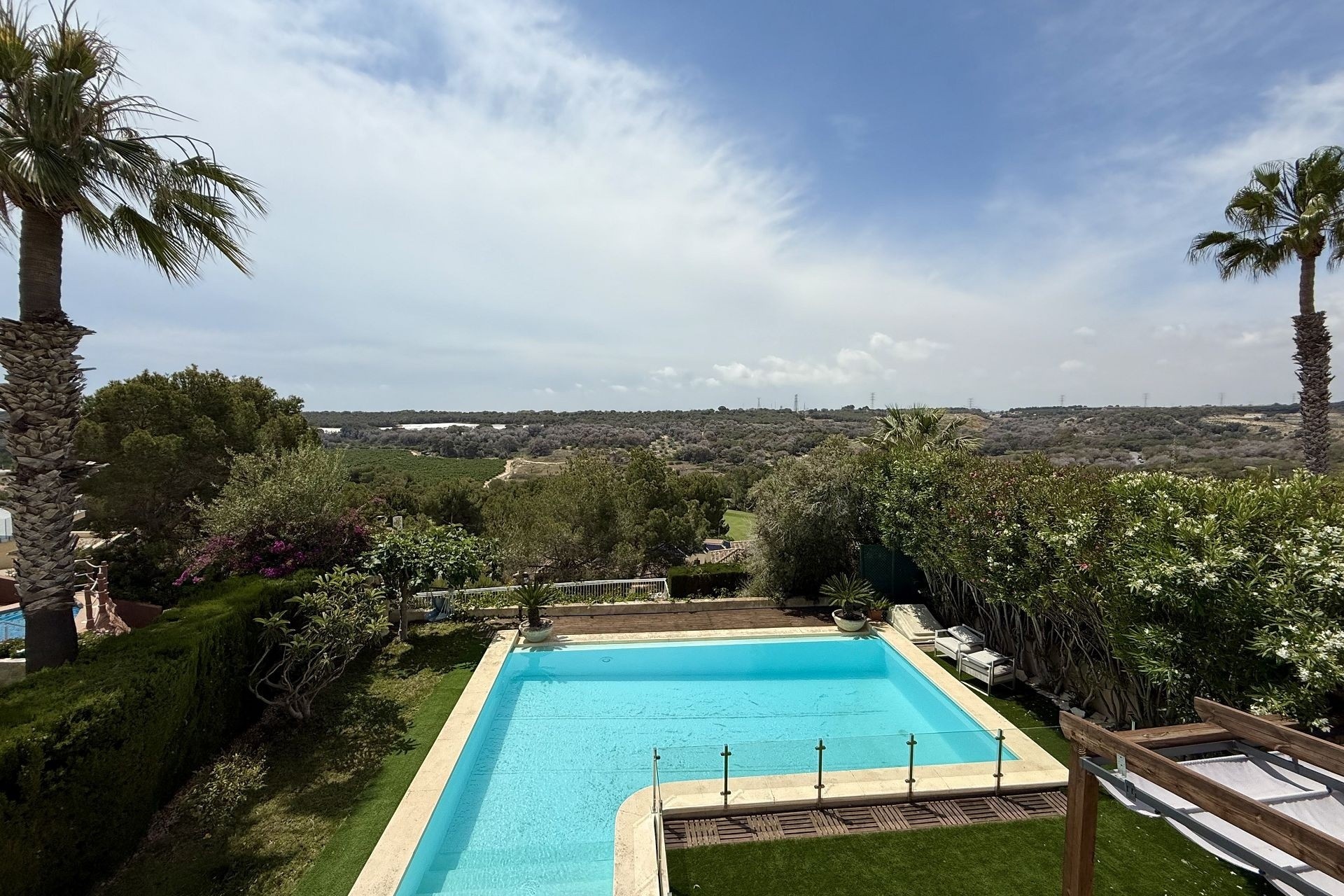 Resale - Freistehende Villa -
Orihuela Costa - Costa Blanca