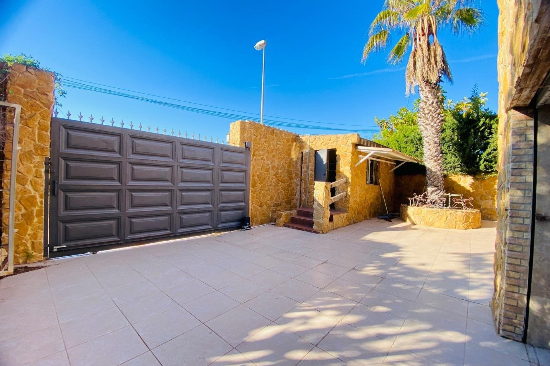 Resale - Freistehende Villa -
Orihuela Costa - La Florida
