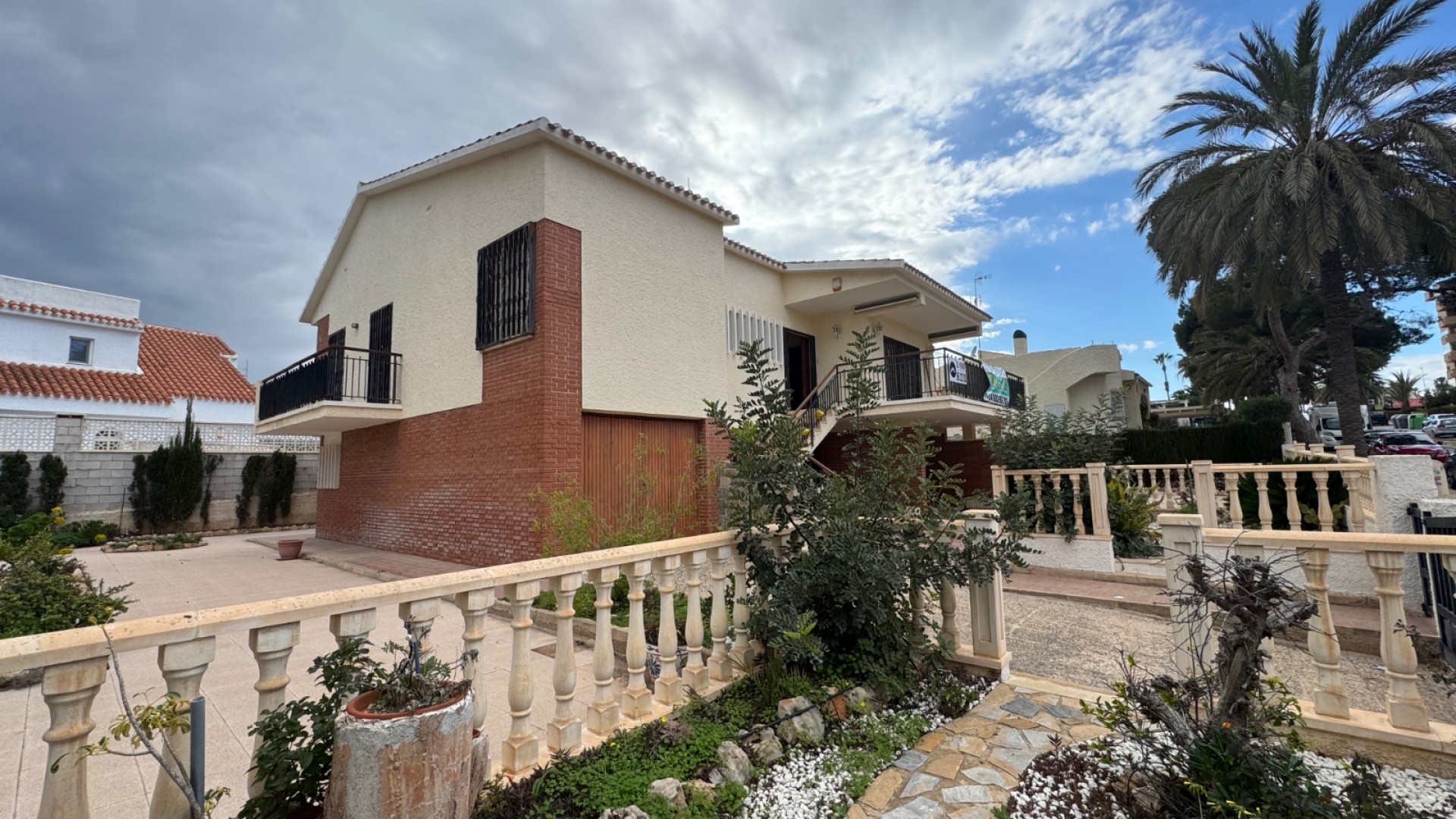 Resale - Freistehende Villa -
Orihuela Costa - La Zenia