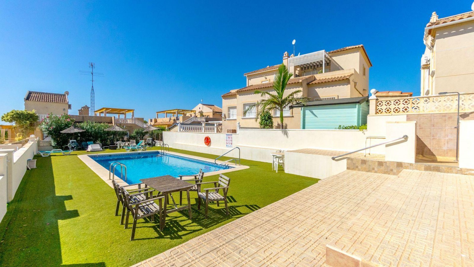 Resale - Freistehende Villa -
Orihuela Costa - Las Filipinas
