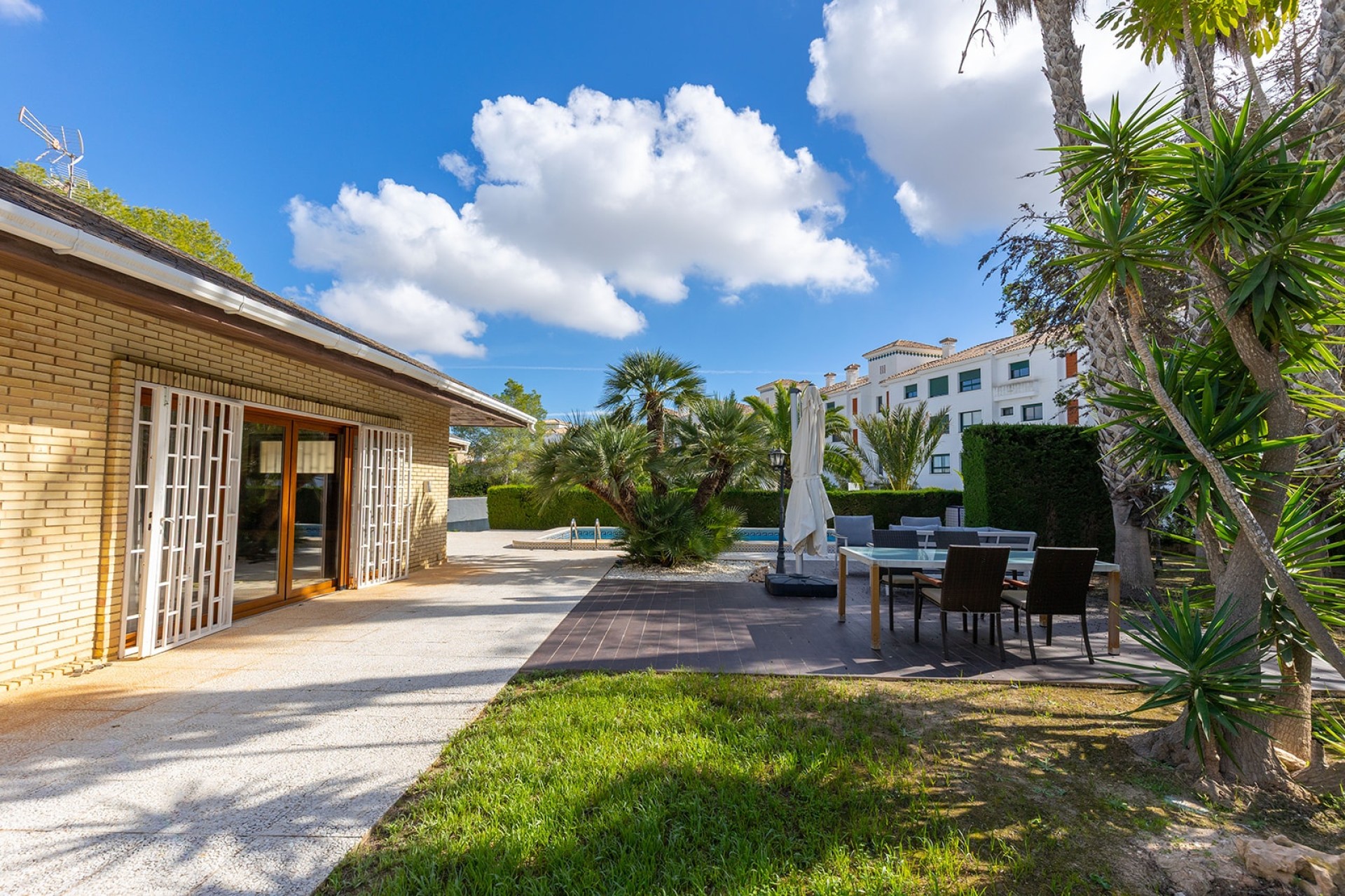 Resale - Freistehende Villa -
Orihuela Costa - Las Filipinas