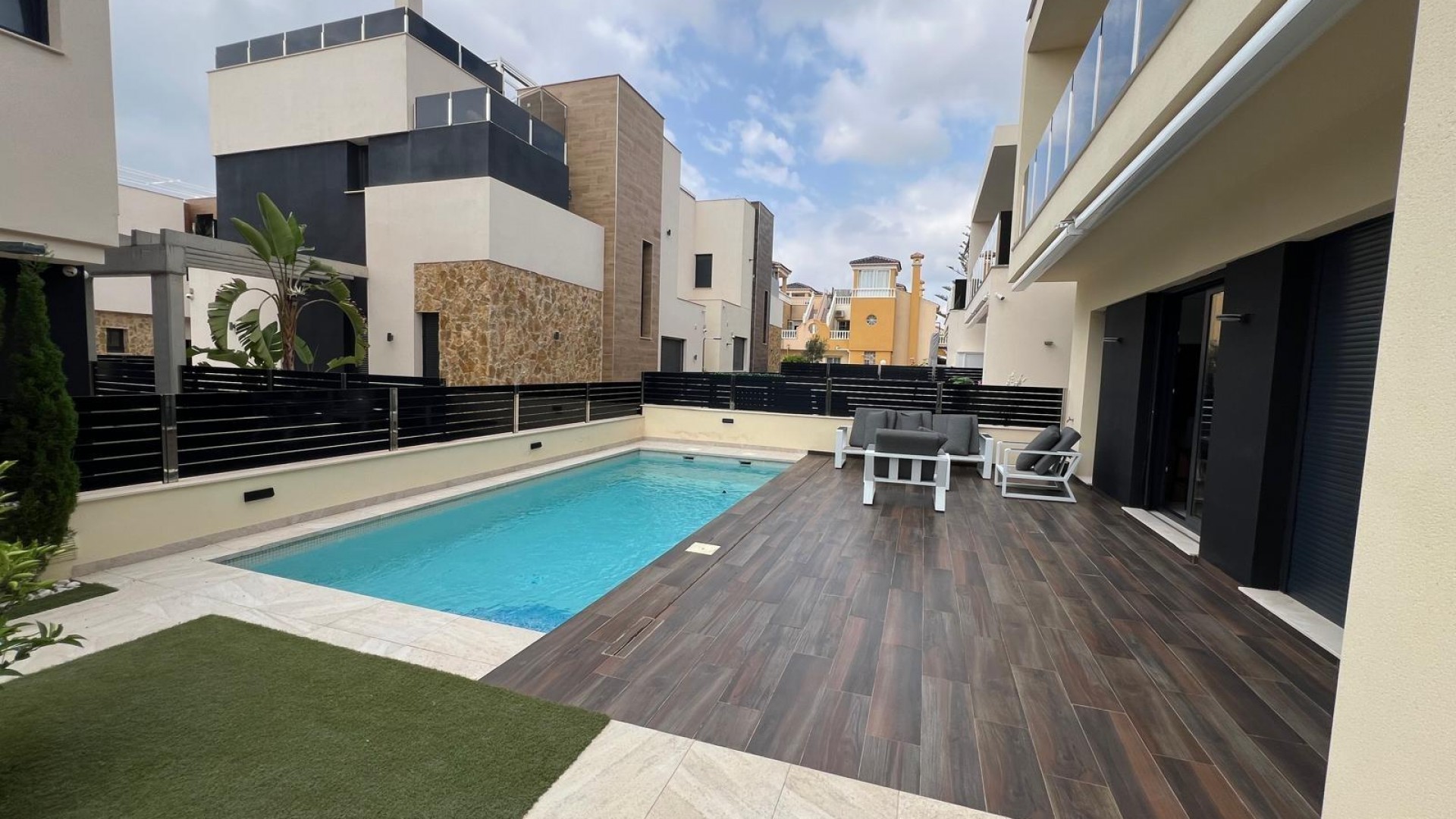 Resale - Freistehende Villa -
Orihuela Costa - Lomas de Cabo Roig