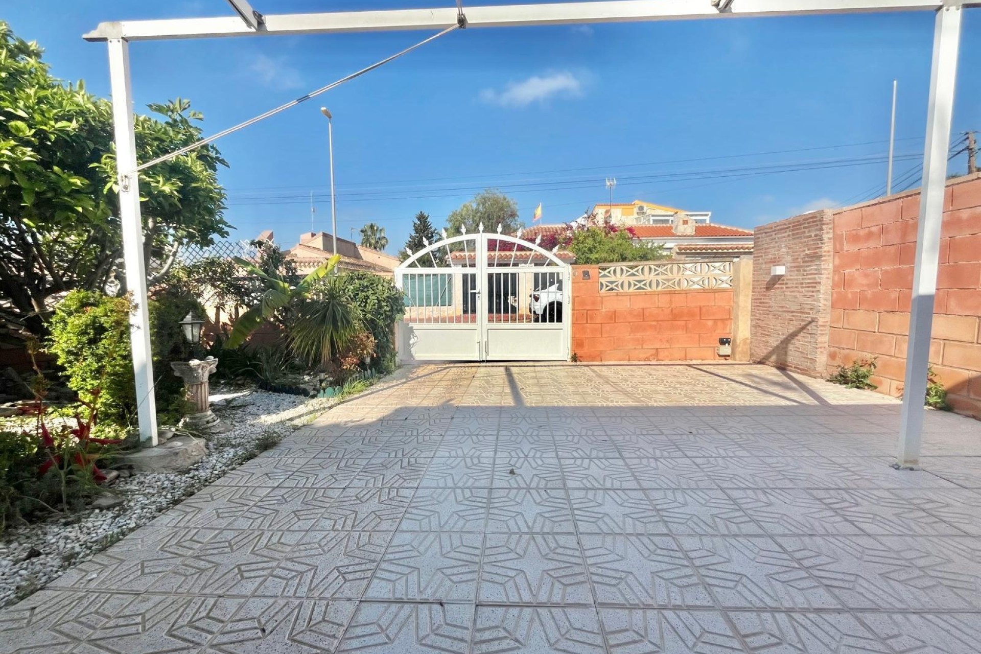 Resale - Freistehende Villa -
Orihuela Costa - Los Almendros-la Florida