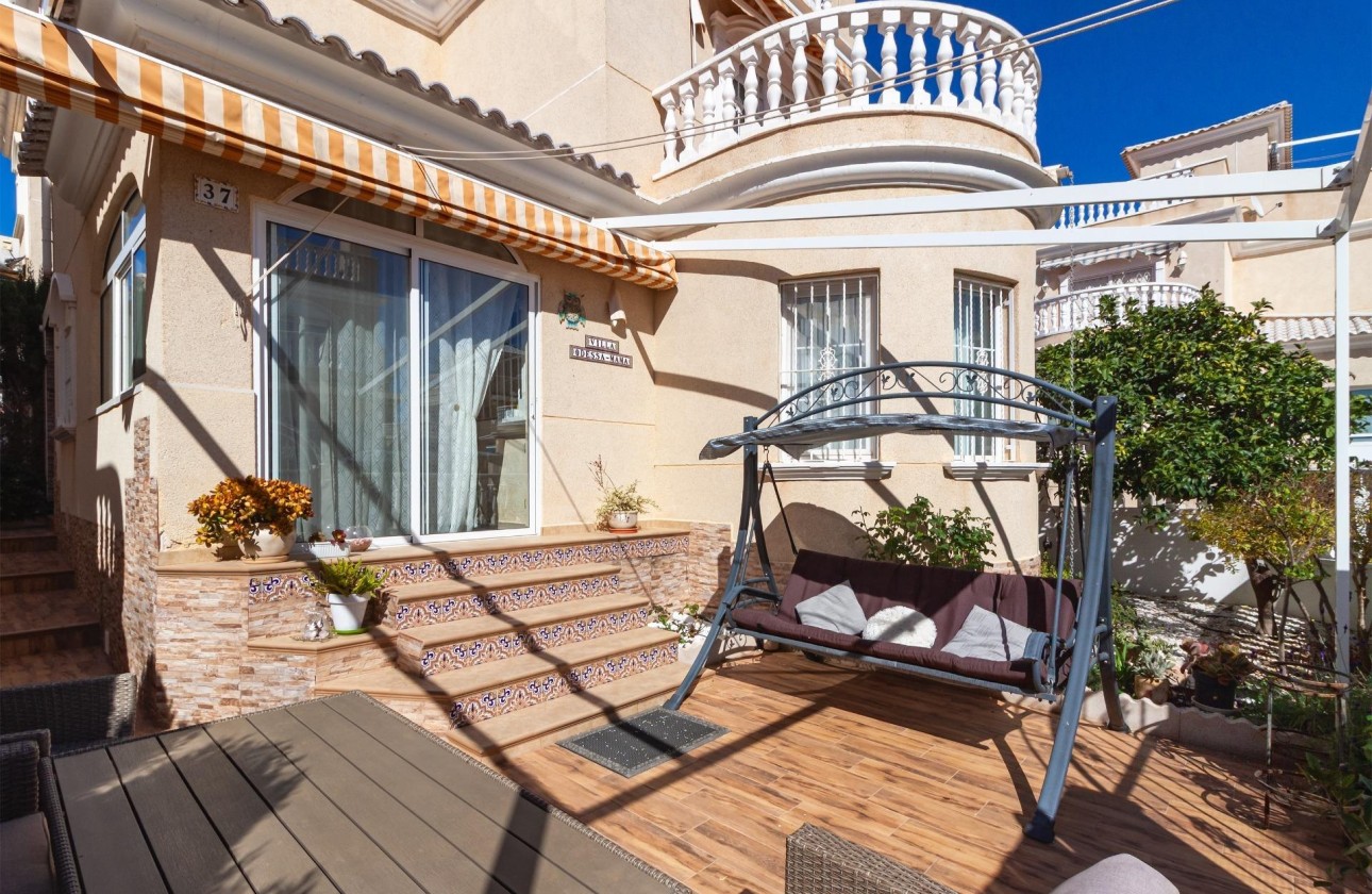 Resale - Freistehende Villa -
Orihuela Costa - Los Almendros-la Florida