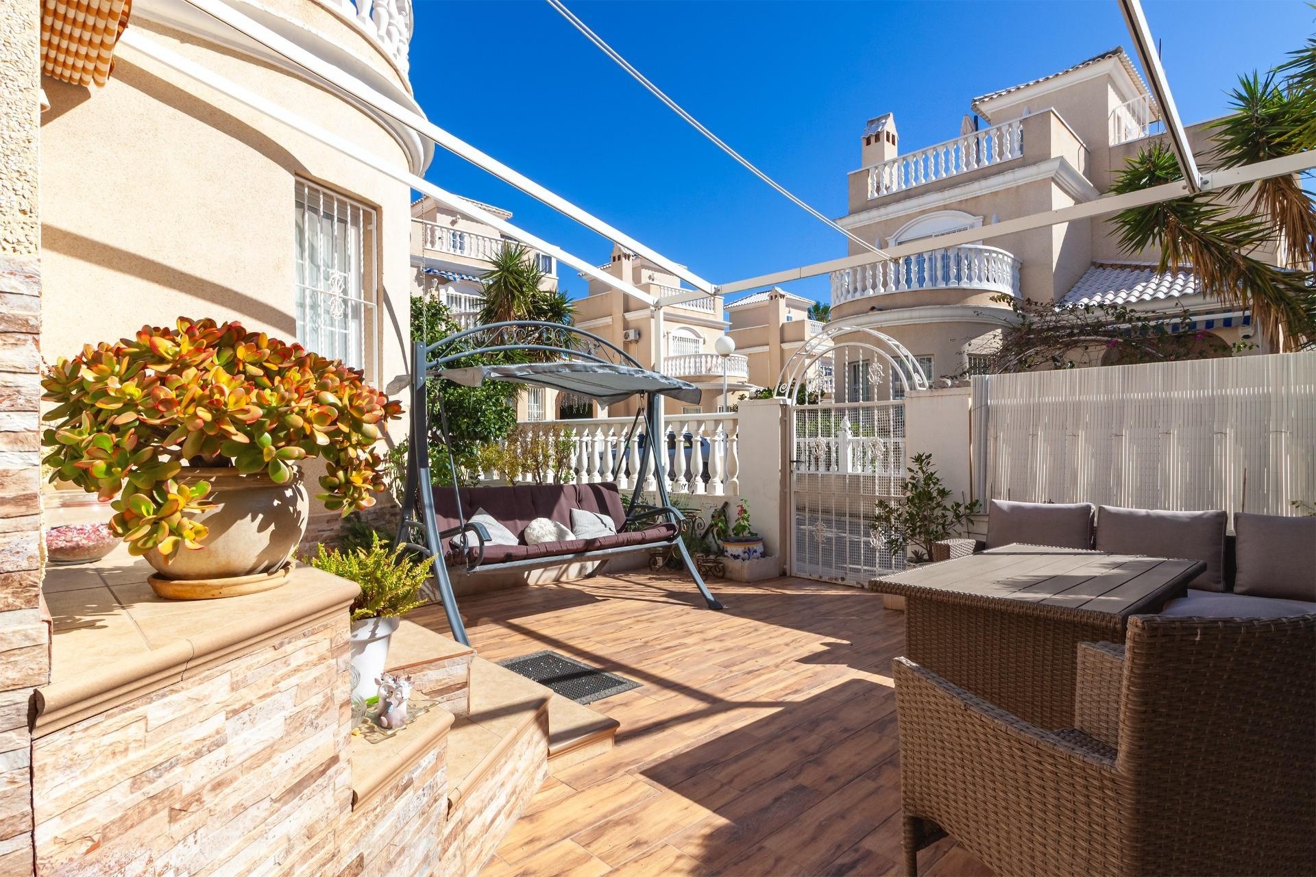 Resale - Freistehende Villa -
Orihuela Costa - Los Almendros-la Florida
