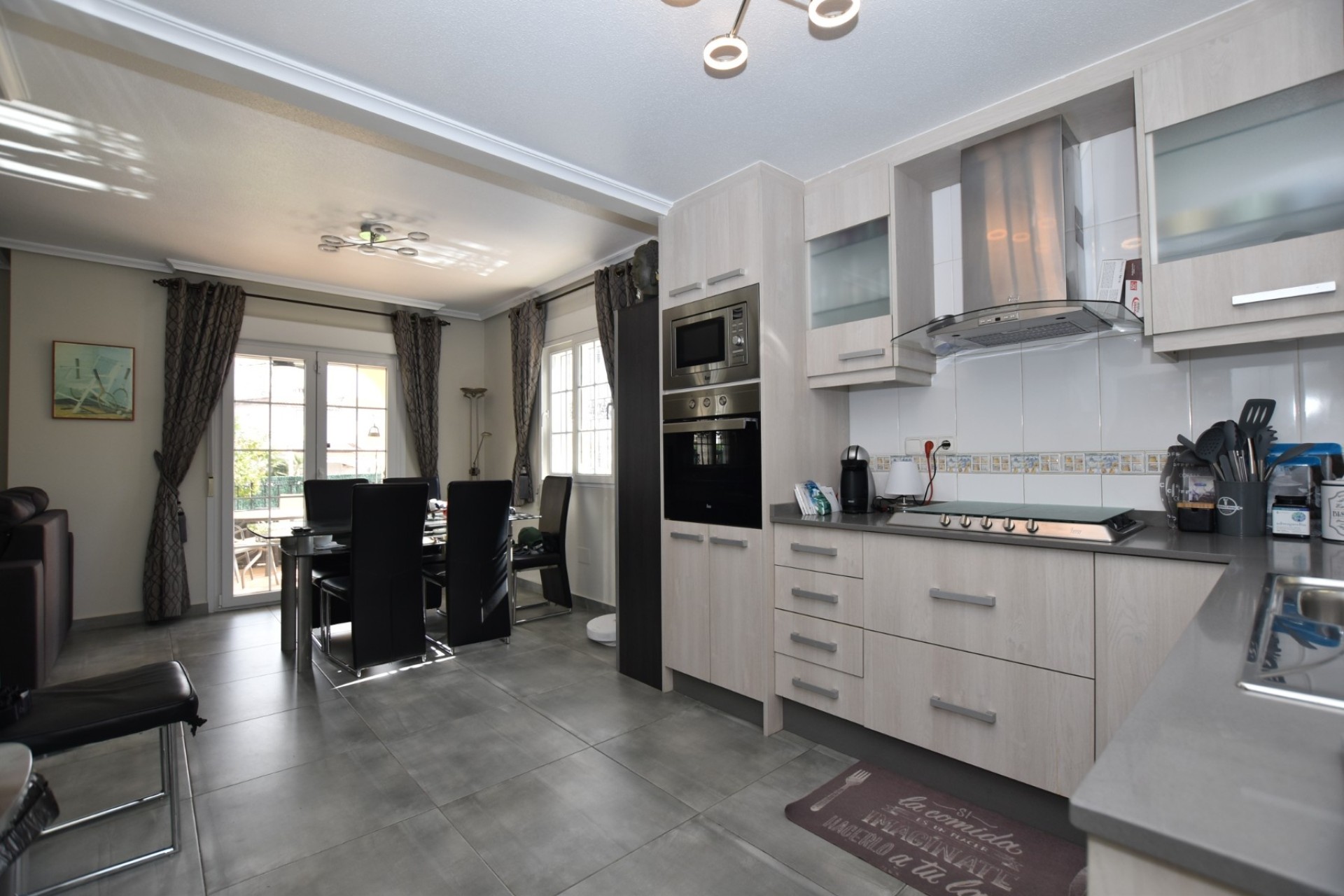 Resale - Freistehende Villa -
Orihuela Costa - Los Dolses