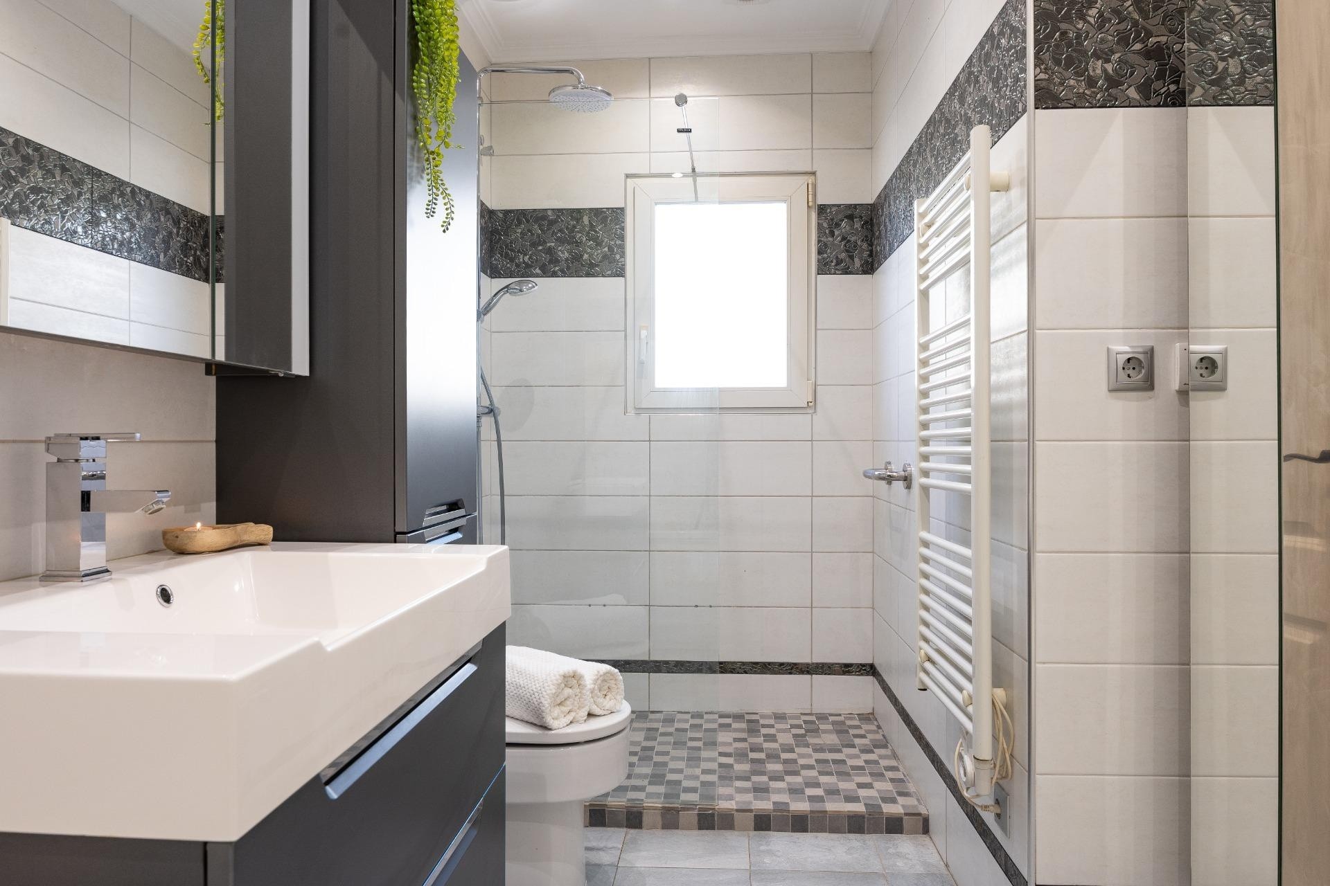 Resale - Freistehende Villa -
Orihuela Costa - Playa Flamenca