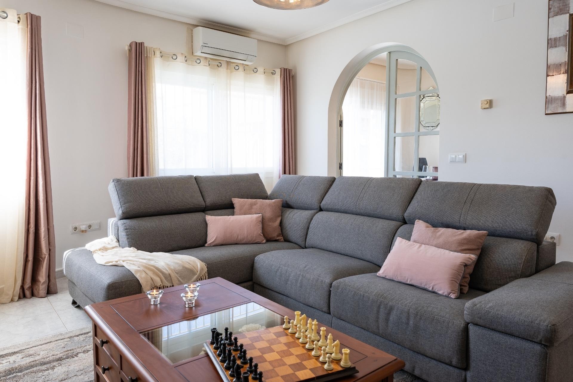 Resale - Freistehende Villa -
Orihuela Costa - Playa Flamenca