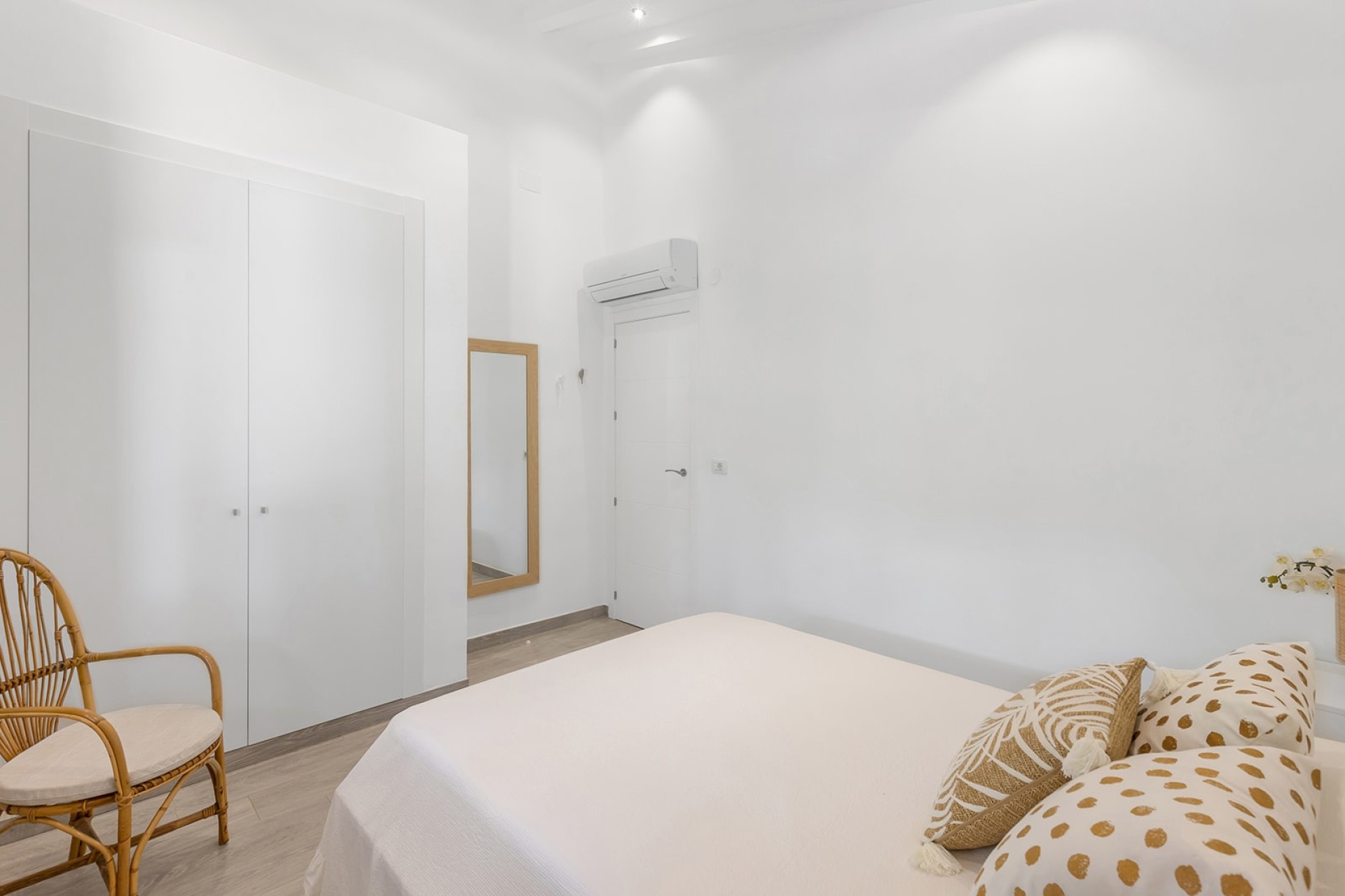 Resale - Freistehende Villa -
Orihuela Costa - Punta Prima