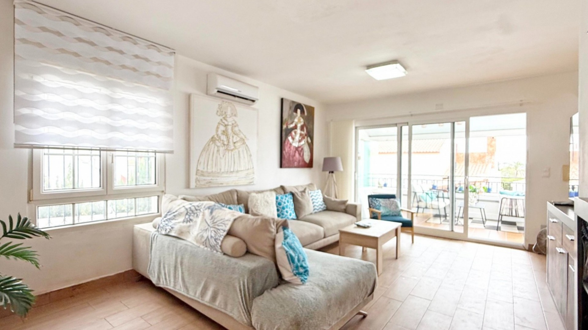 Resale - Freistehende Villa -
Orihuela Costa - Villamartín