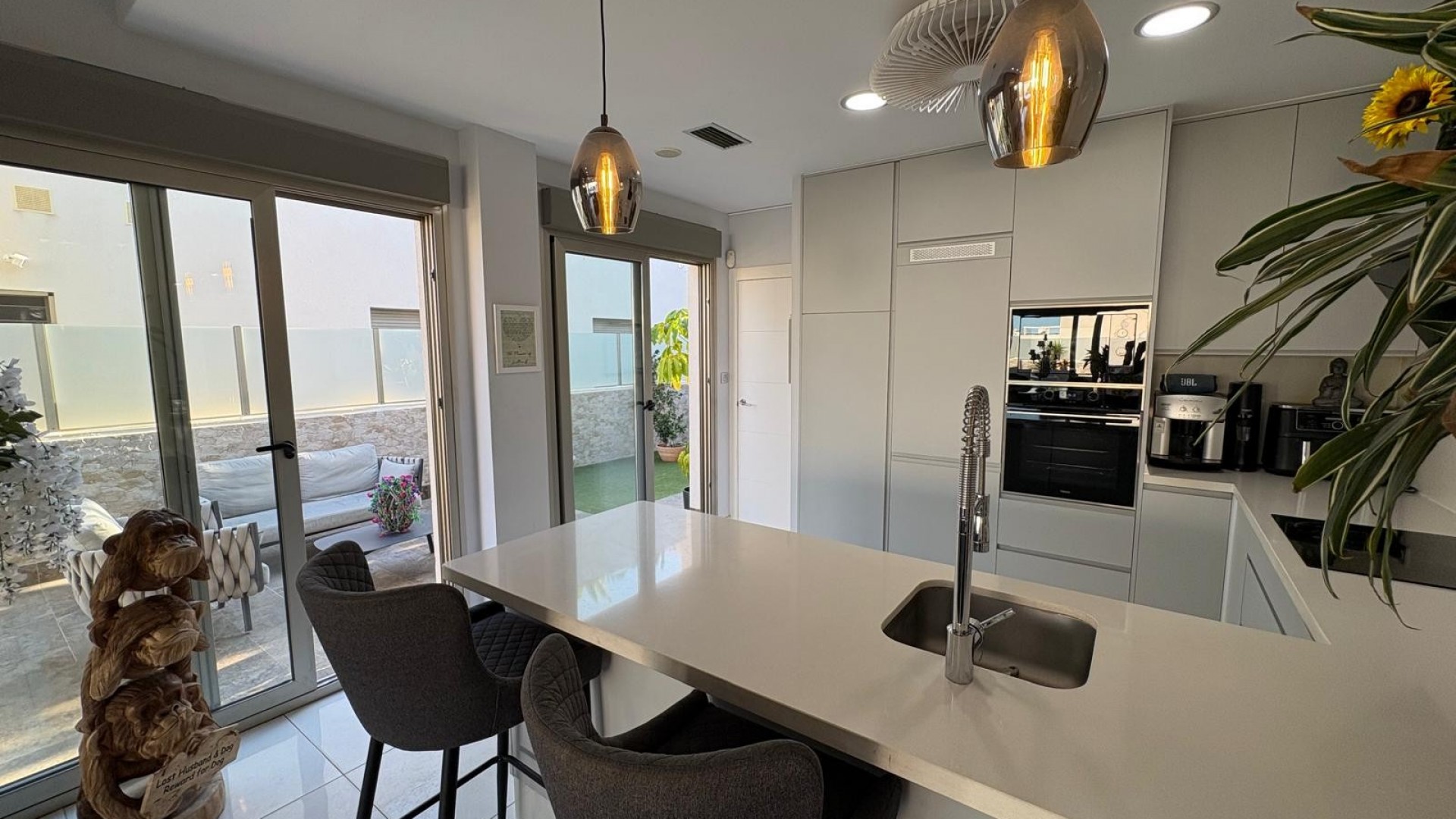 Resale - Freistehende Villa -
Orihuela Costa - Villamartín