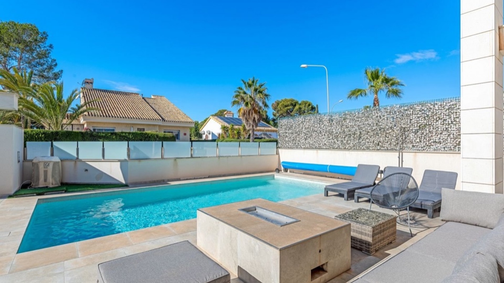 Resale - Freistehende Villa -
Orihuela Costa - Villamartín