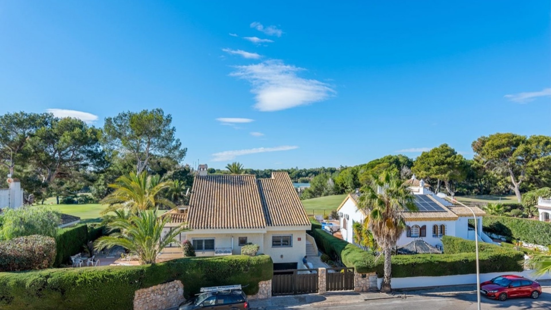 Resale - Freistehende Villa -
Orihuela Costa - Villamartín