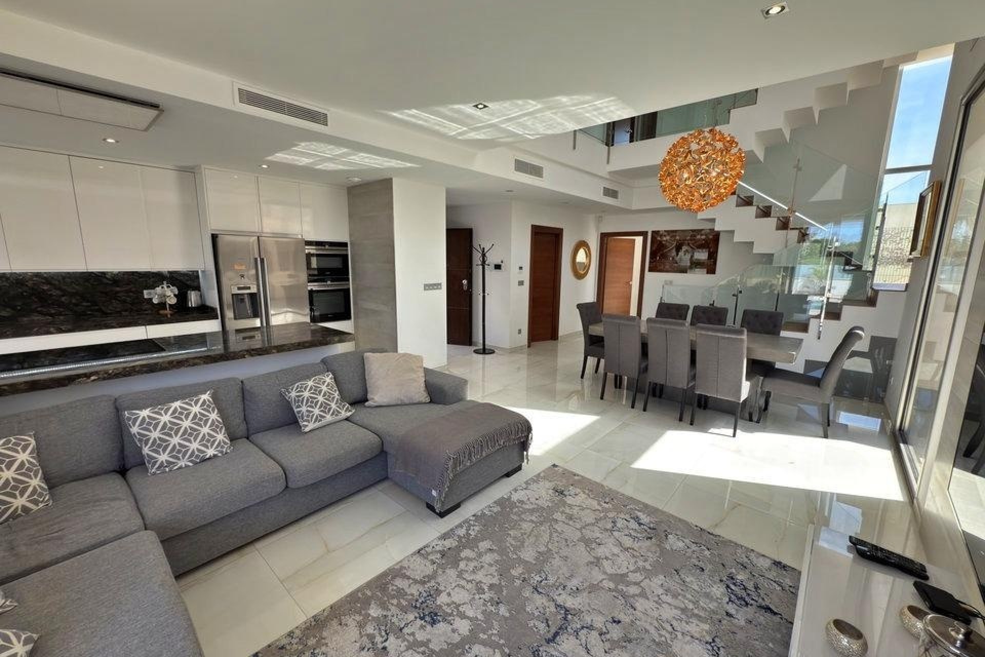 Resale - Freistehende Villa -
Orihuela Costa - Villamartín