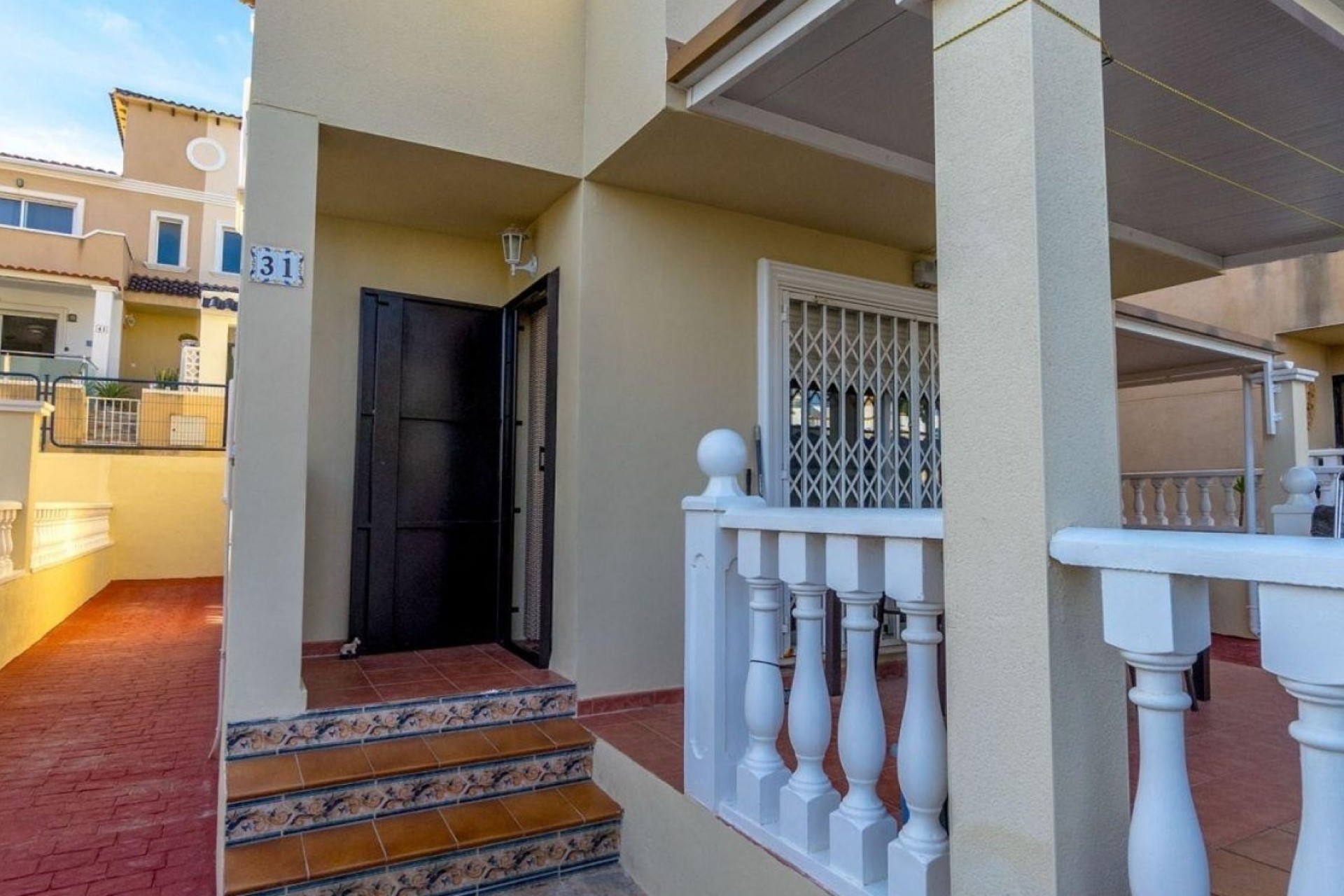 Resale - Freistehende Villa -
Orihuela Costa - Villamartín
