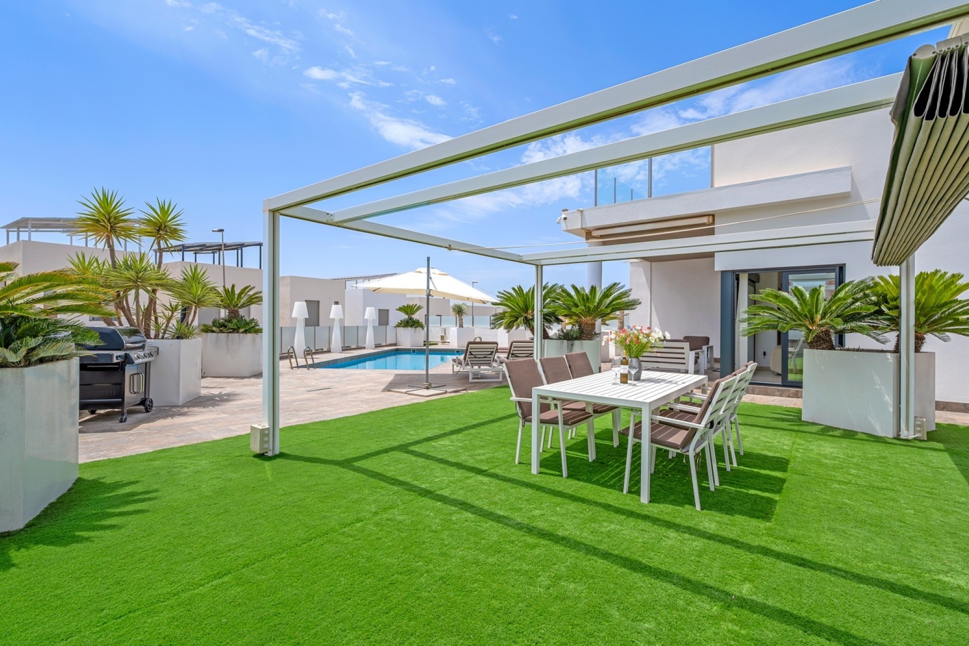 Resale - Freistehende Villa -
Orihuela Costa - Villamartín