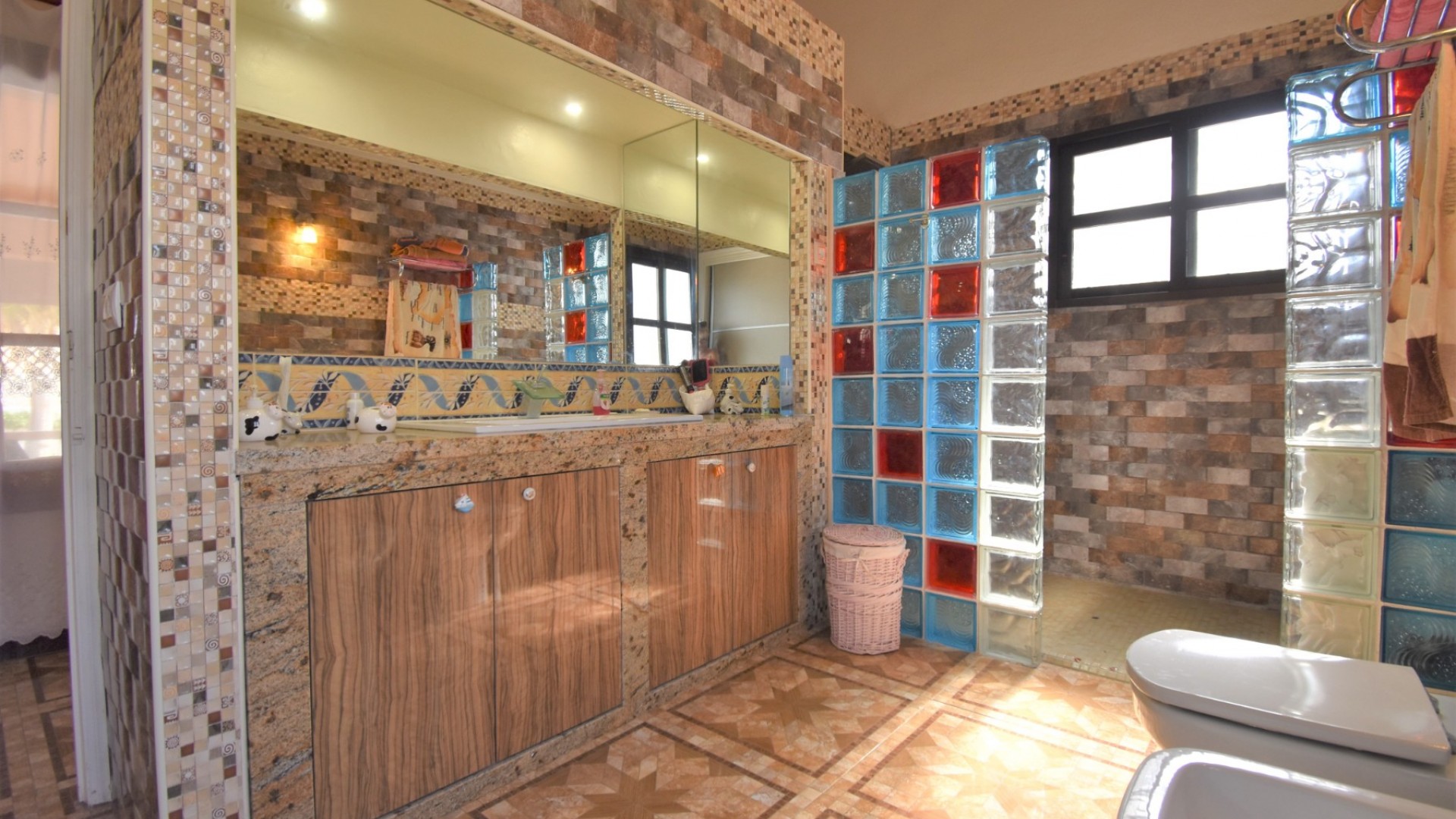 Resale - Freistehende Villa -
Orihuela Costa - Villamartin