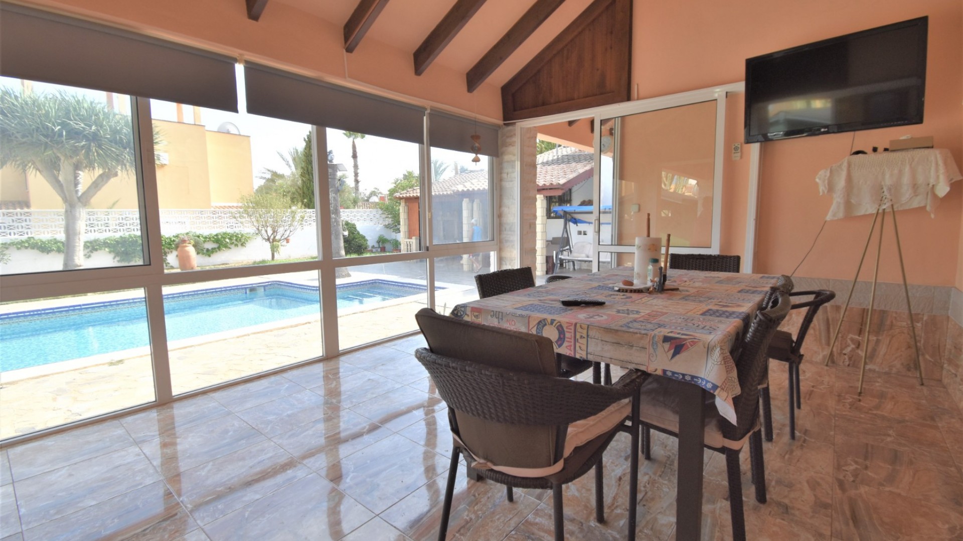 Resale - Freistehende Villa -
Orihuela Costa - Villamartin