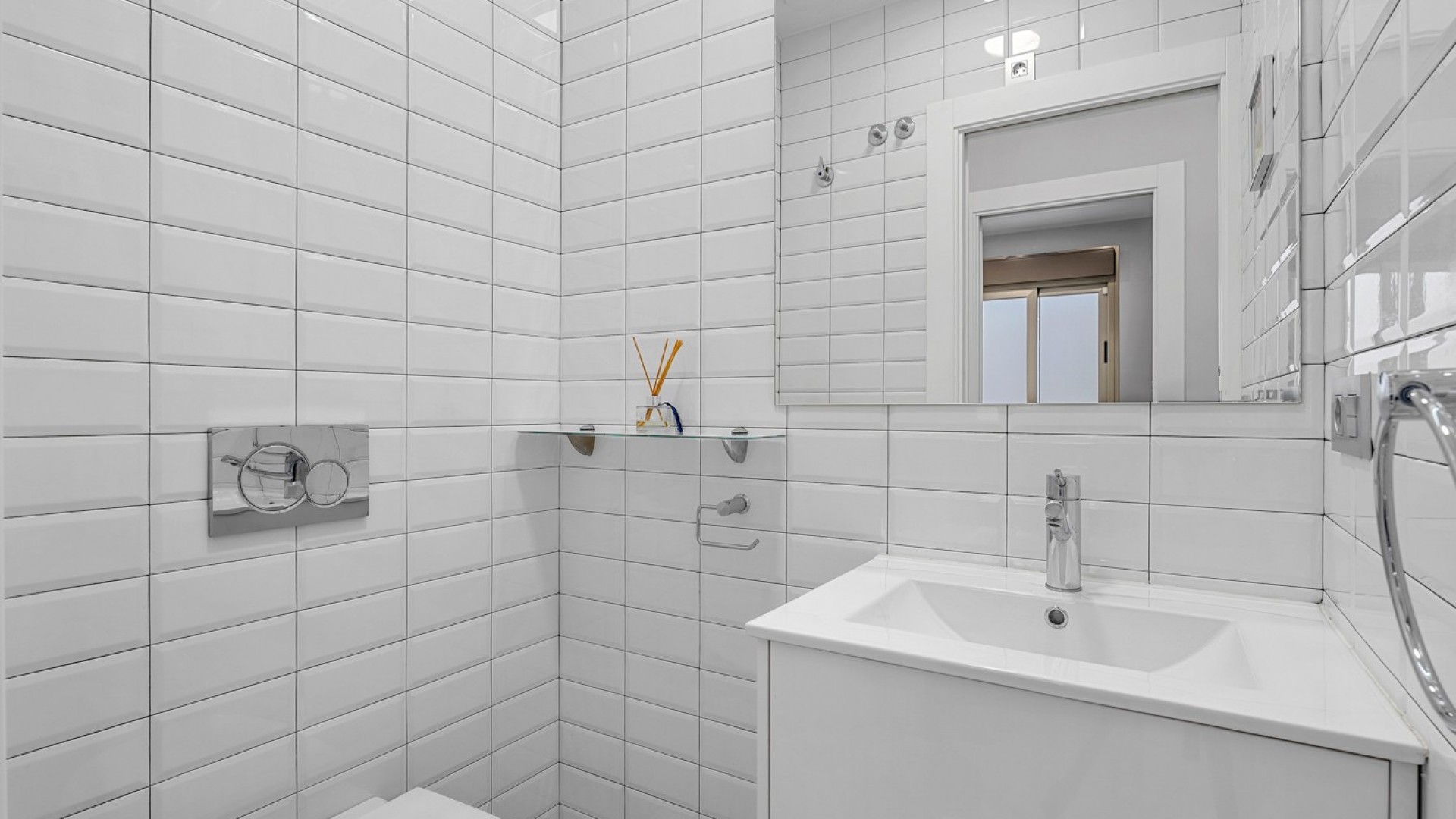 Resale - Freistehende Villa -
Orihuela Costa - Villamartin*