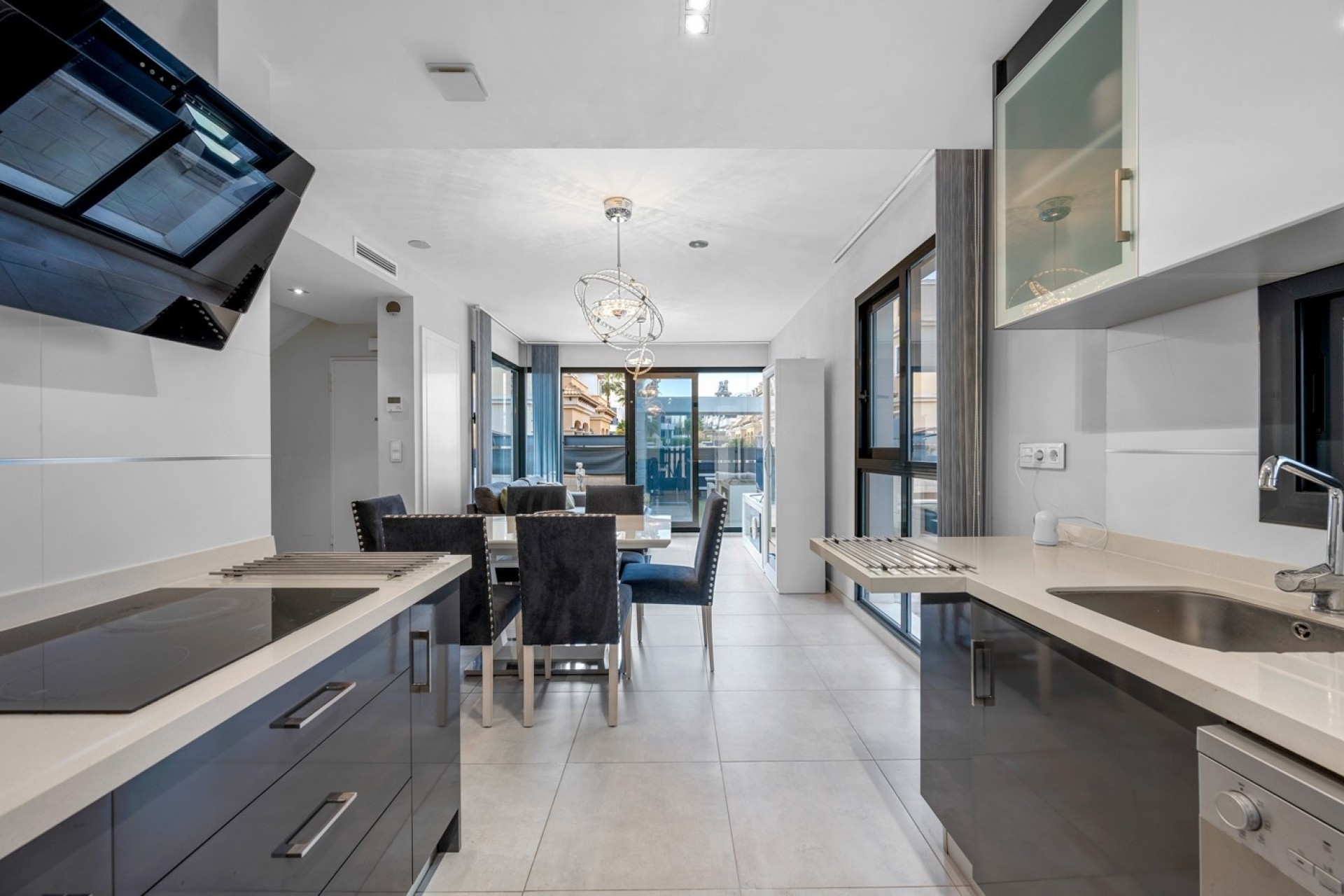 Resale - Freistehende Villa -
Orihuela Costa