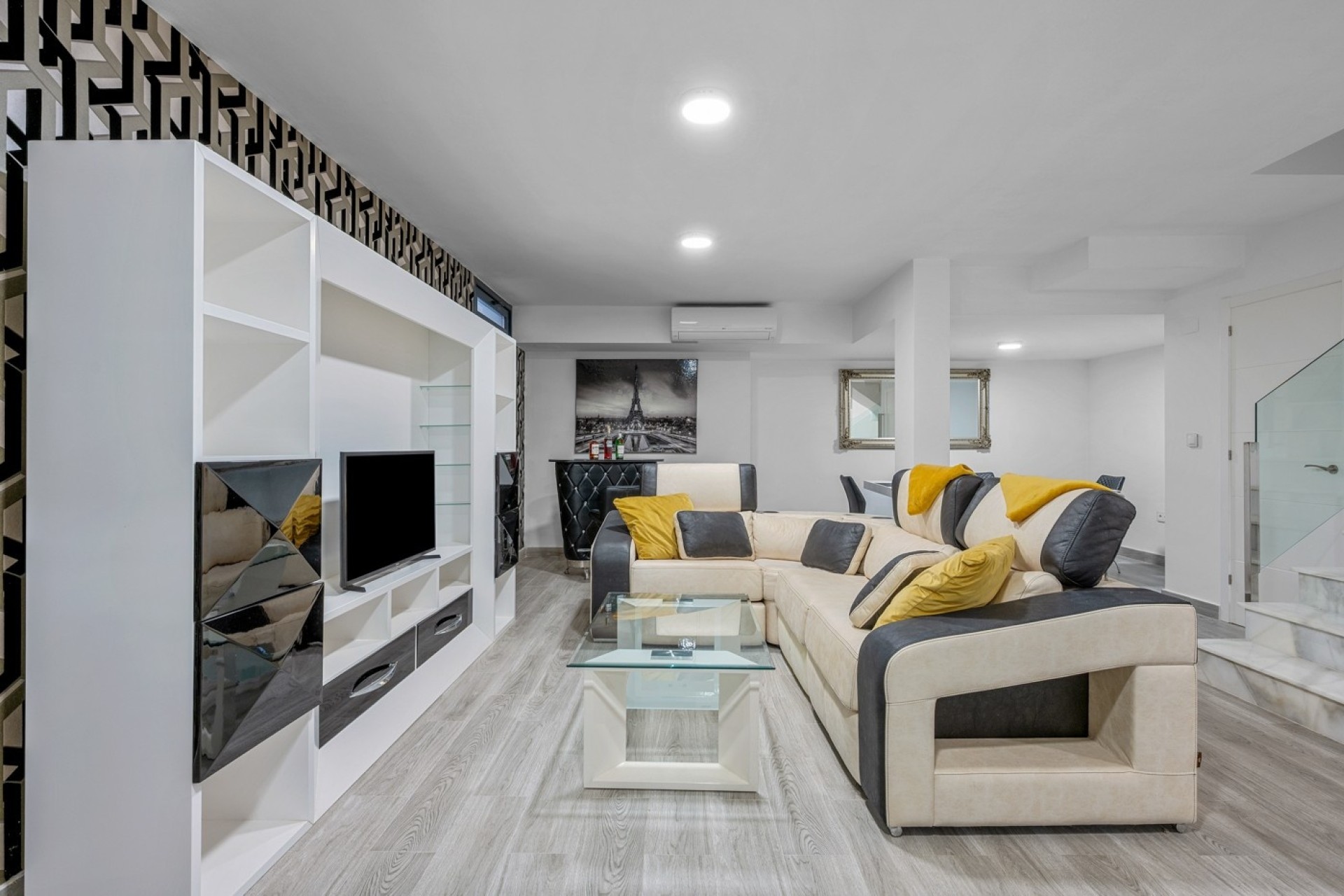 Resale - Freistehende Villa -
Orihuela Costa