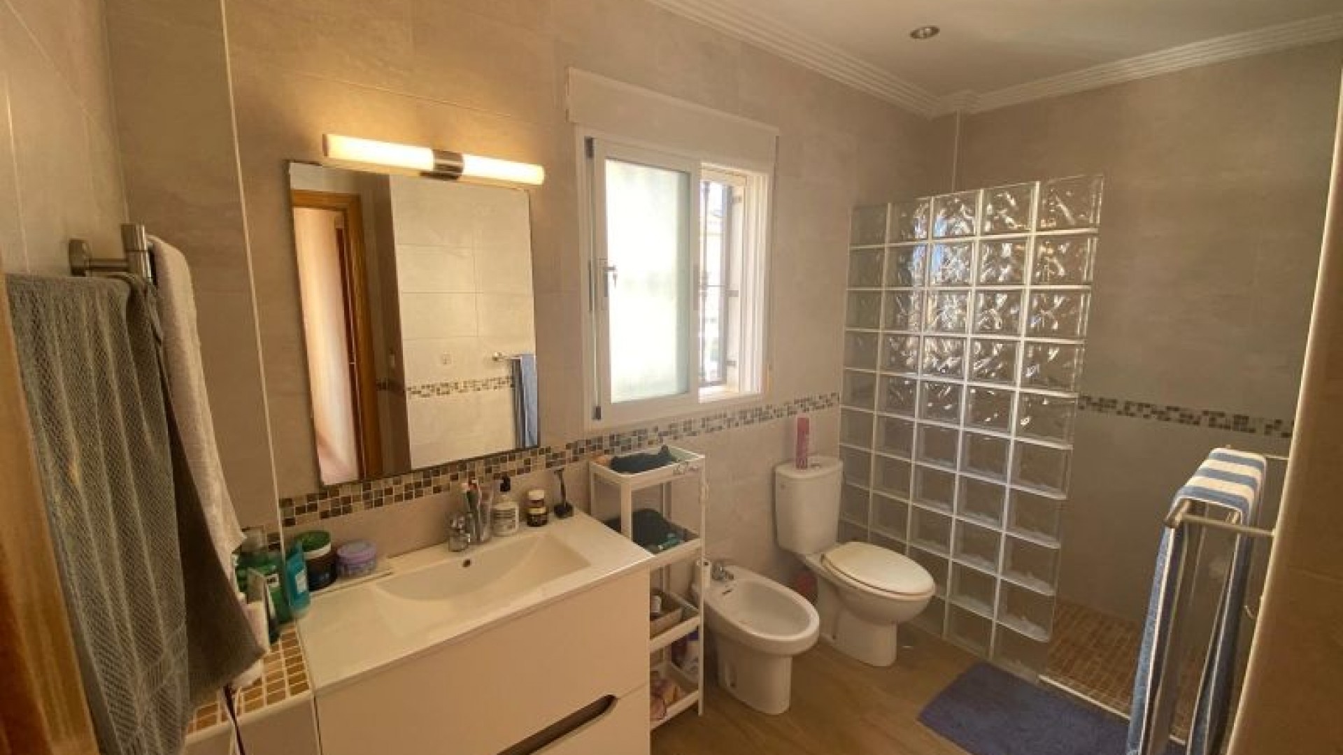 Resale - Freistehende Villa -
Orihuela Costa